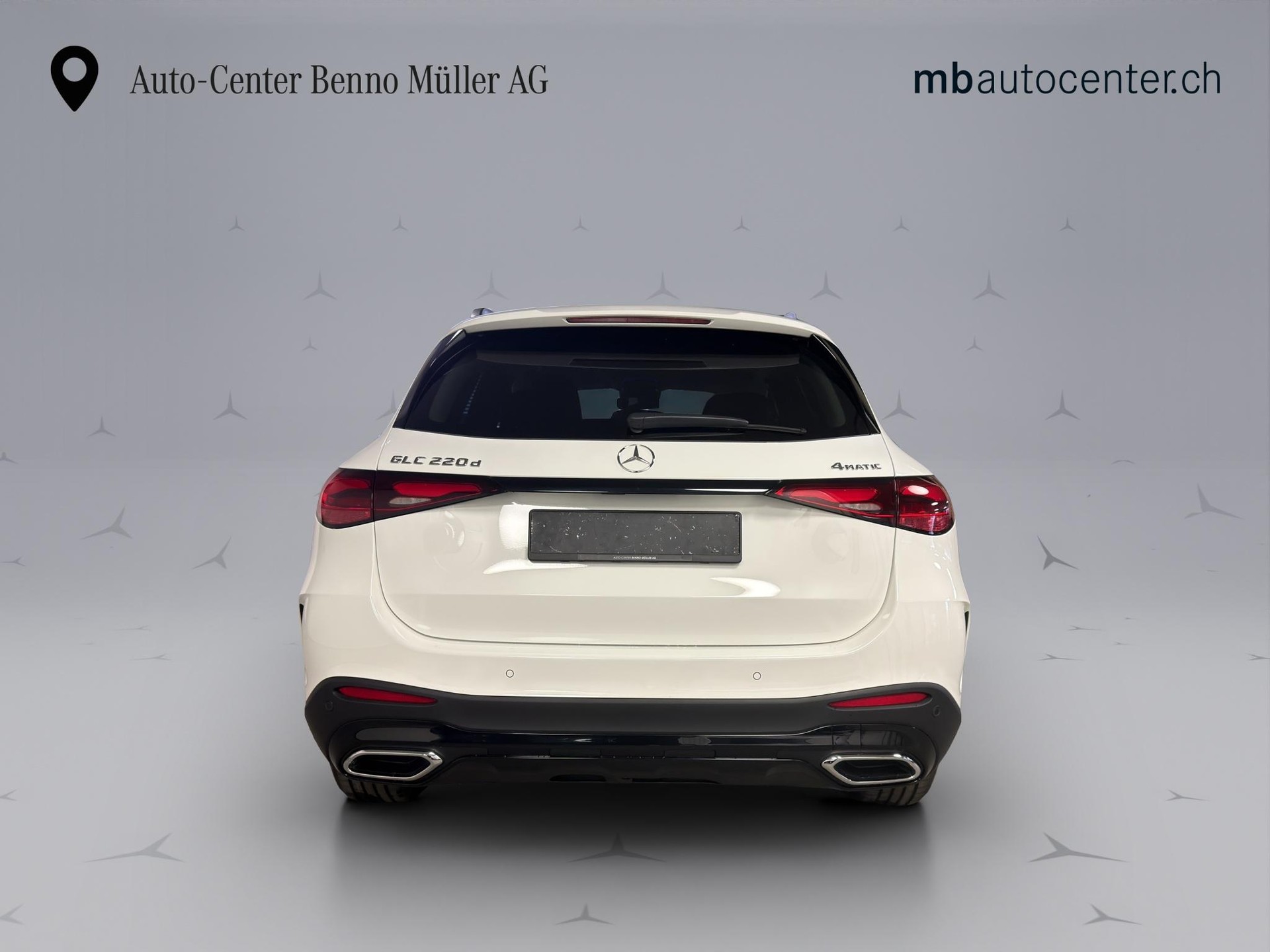 MERCEDES-BENZ GLC 220 d AMG Line 4matic-image-4