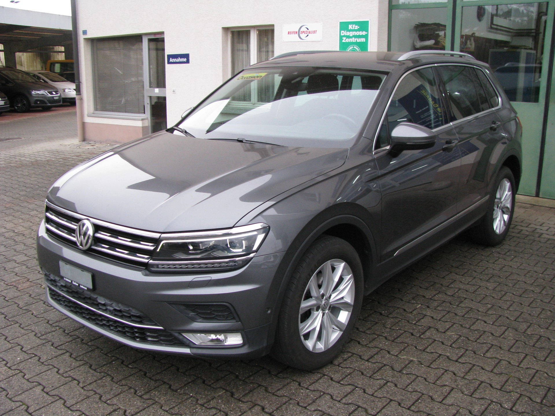 VW Tiguan 2.0 TDI SCR Highline4Motion DSG-image-1