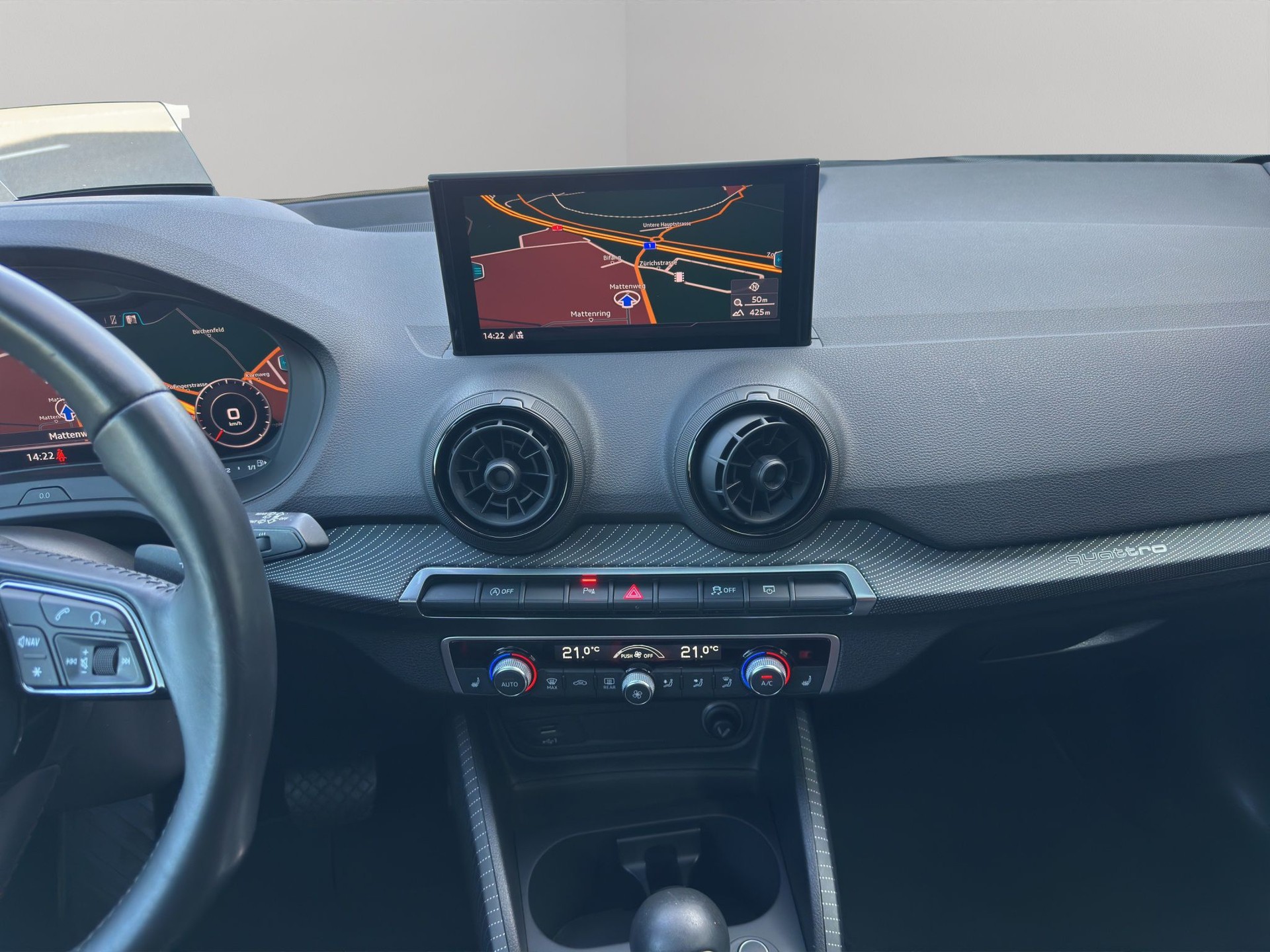 AUDI Q2 2.0 TFSI sport quattro S-tronic-image-19