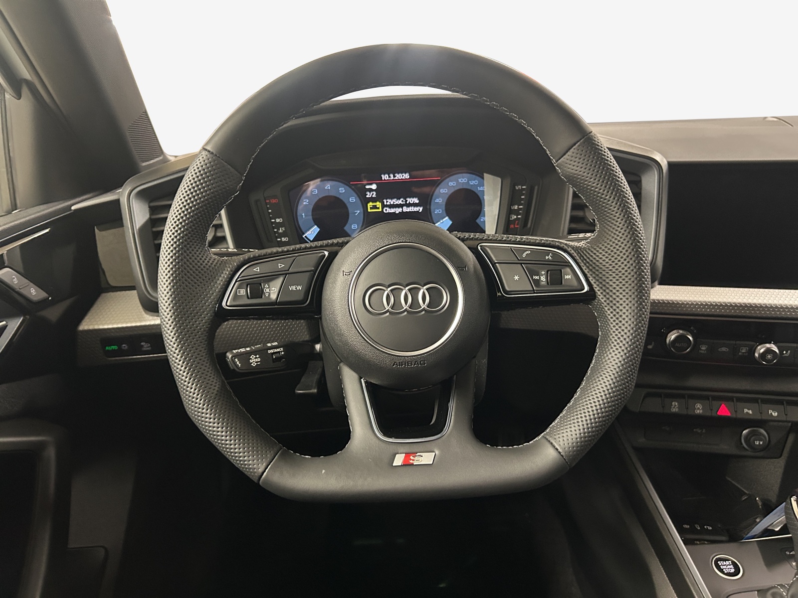 AUDI A1 Sportback 30 TFSI S Line Attraction S-tronic-image-9