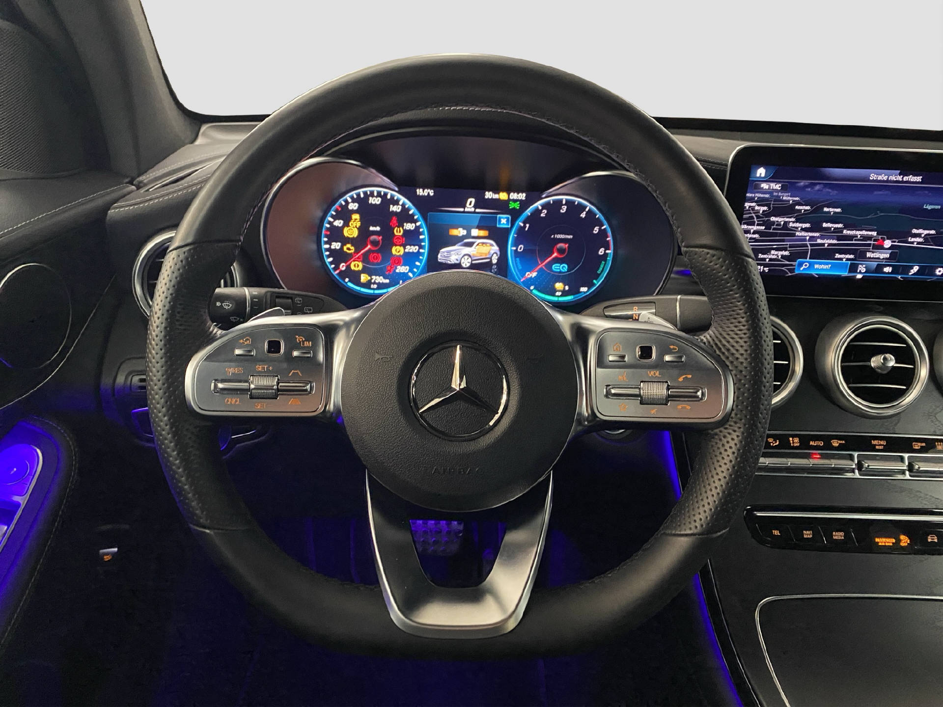 MERCEDES-BENZ GLC 300 de AMG Line 4MATIC-image-9