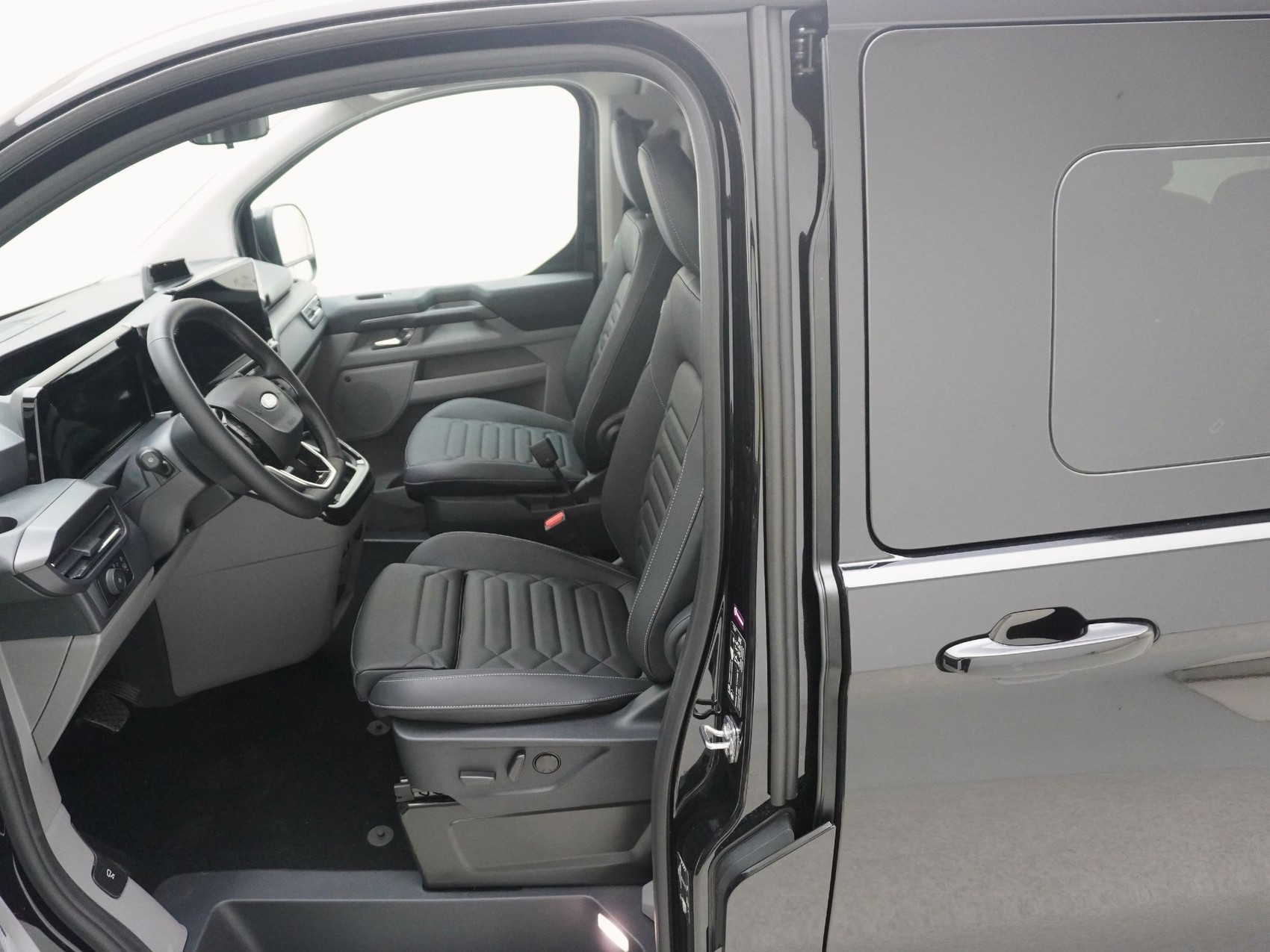 FORD Tourneo Custom 320 L2 2.0 TDCI Titanium X-image-11