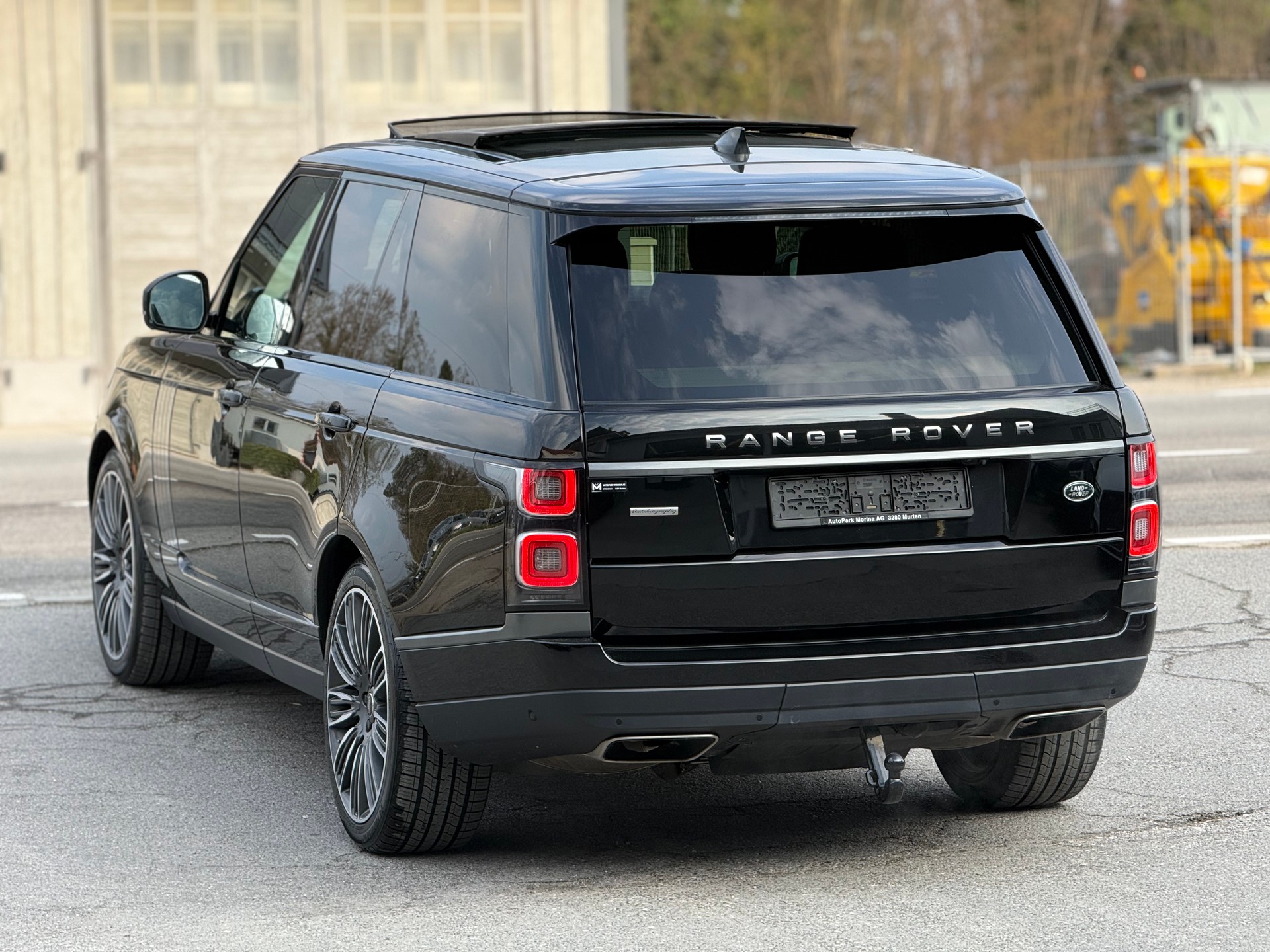 LAND ROVER Range Rover 4.4 SDV8 Autobiography Automatic-image-6