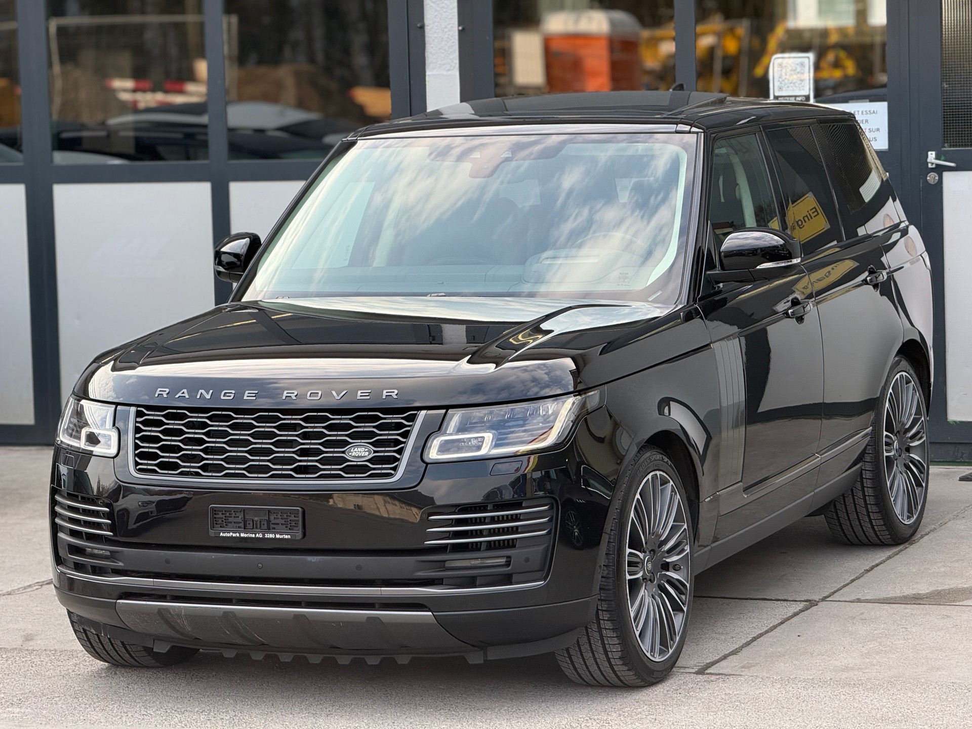 LAND ROVER Range Rover 4.4 SDV8 Autobiography Automatic-image-1
