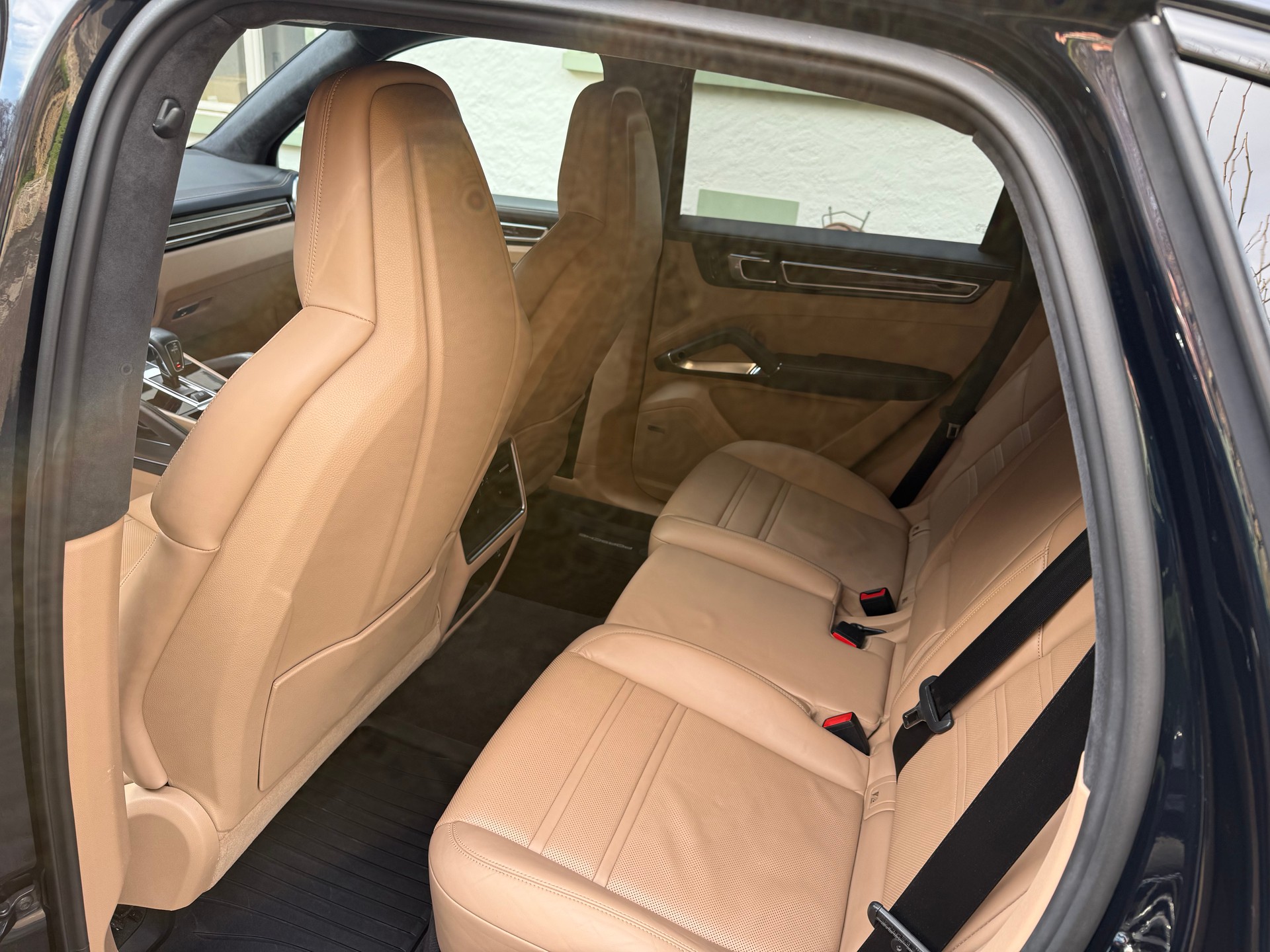 PORSCHE Cayenne Turbo S-image-3