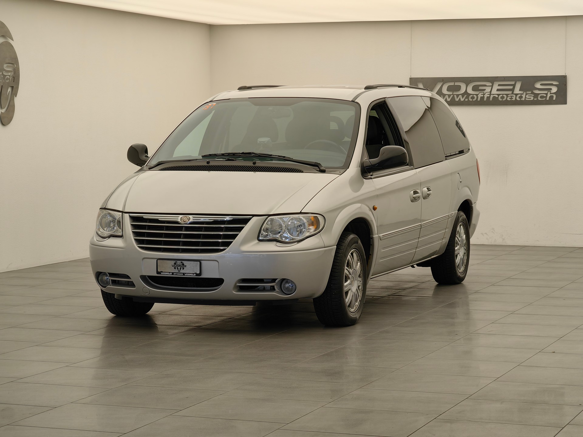 CHRYSLER Grand Voyagerger 3.3 AWD-image-0