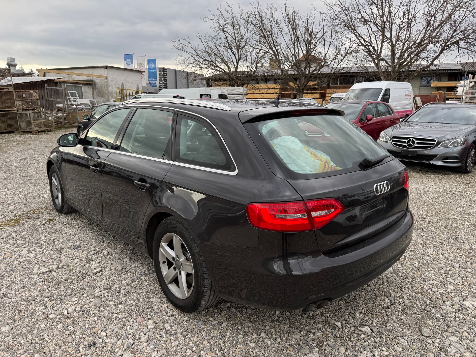 AUDI A4 Avant 2.0 TDI multitronic-image-4