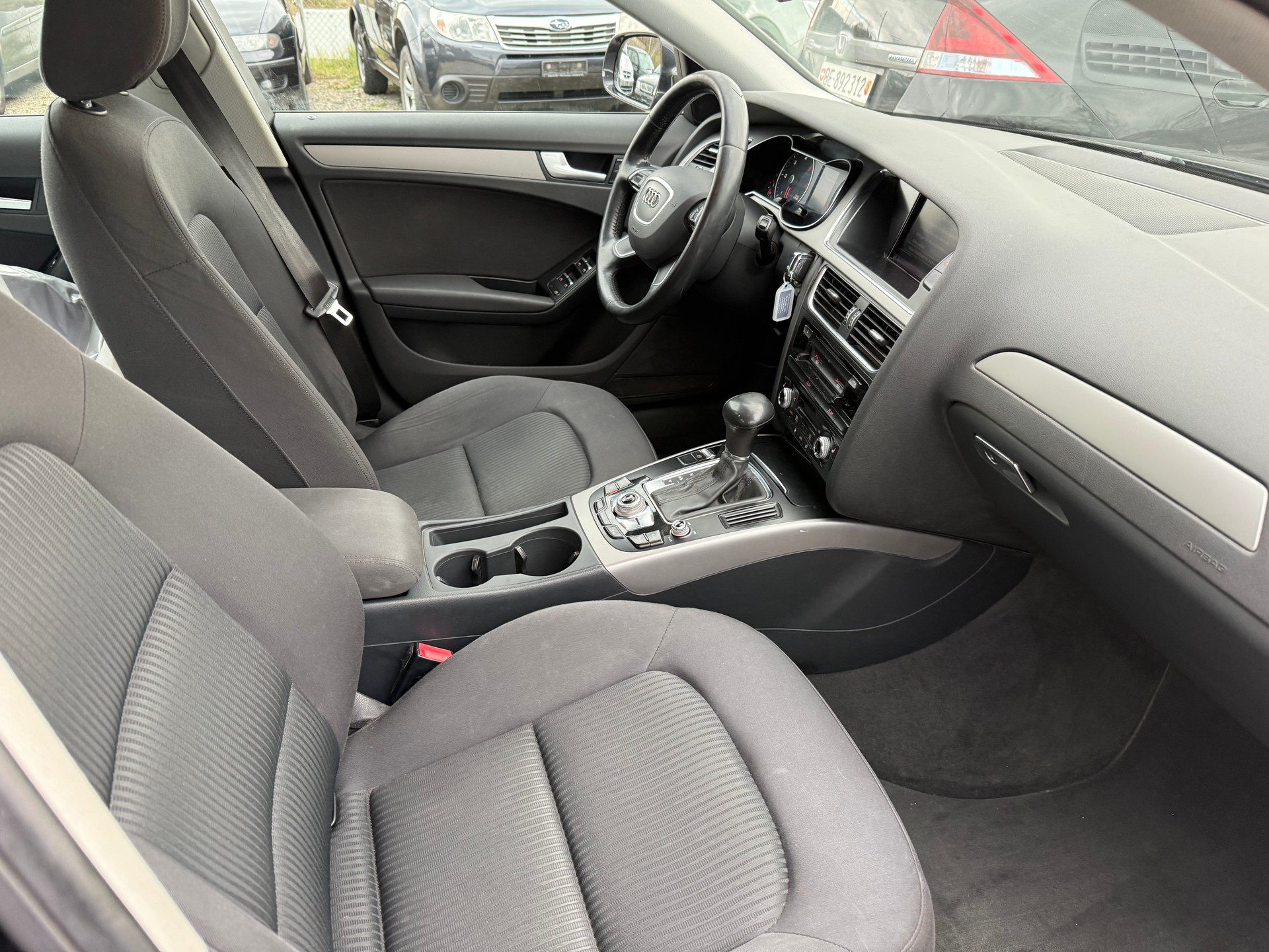 AUDI A4 Avant 2.0 TDI multitronic-image-7