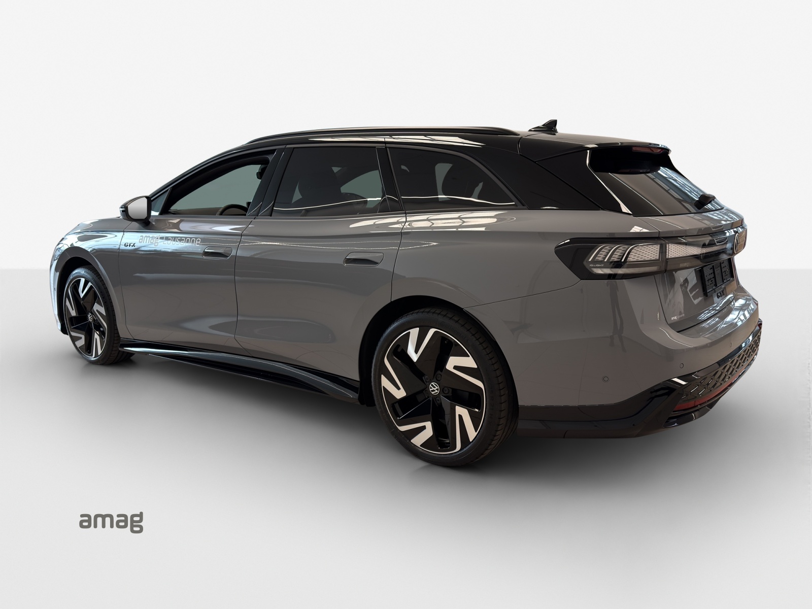 VW ID.7 Tourer GTX 86 kWh GTX 4 Motion-image-2
