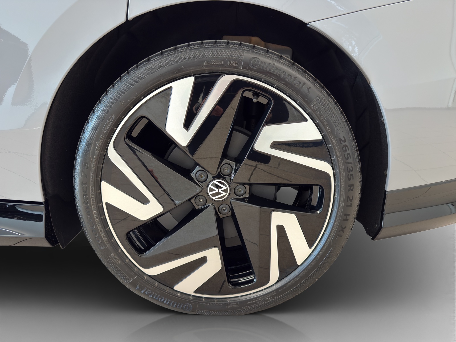 VW ID.7 Tourer GTX 86 kWh GTX 4 Motion-image-13