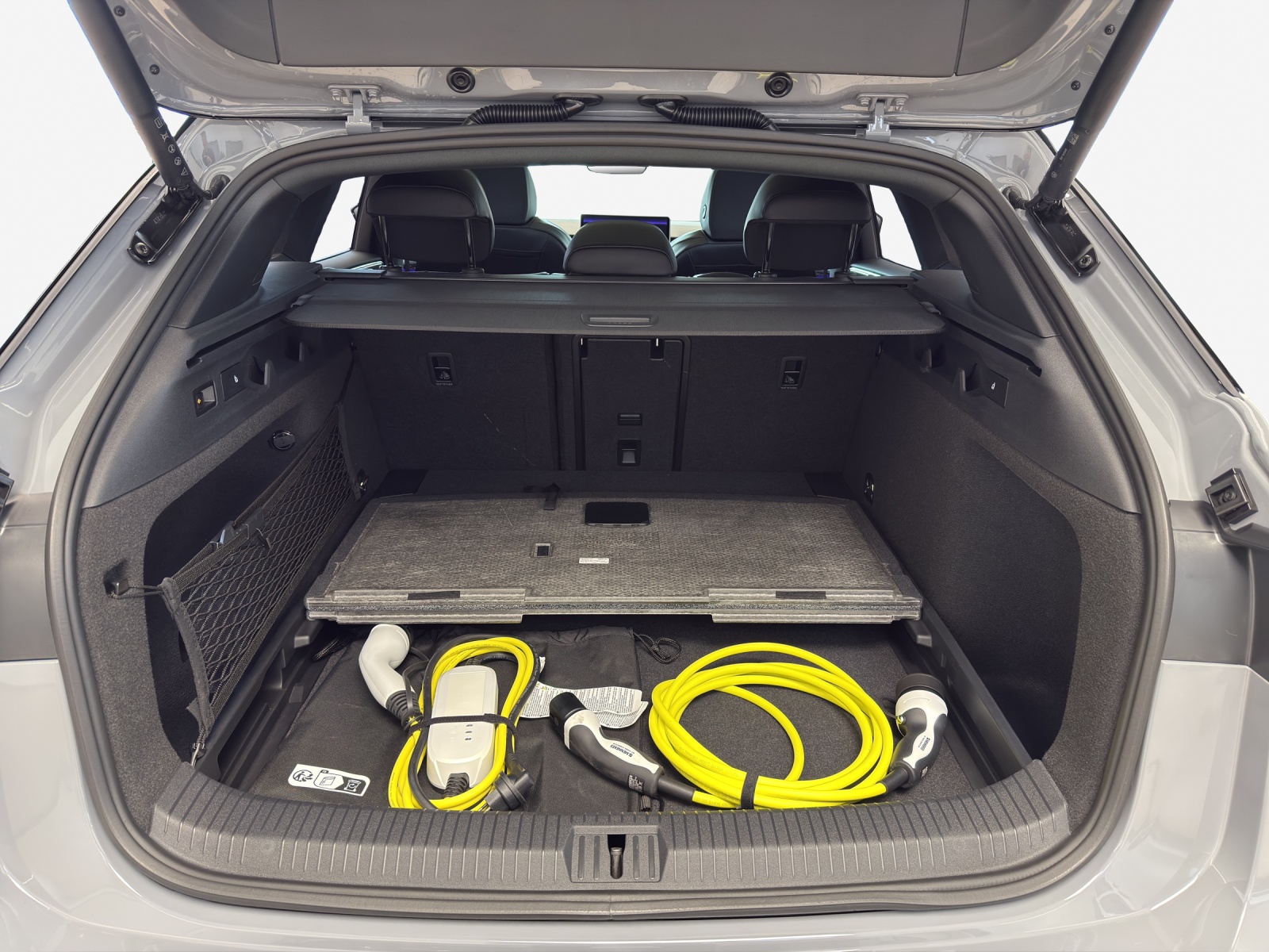 VW ID.7 Tourer GTX 86 kWh GTX 4 Motion-image-12