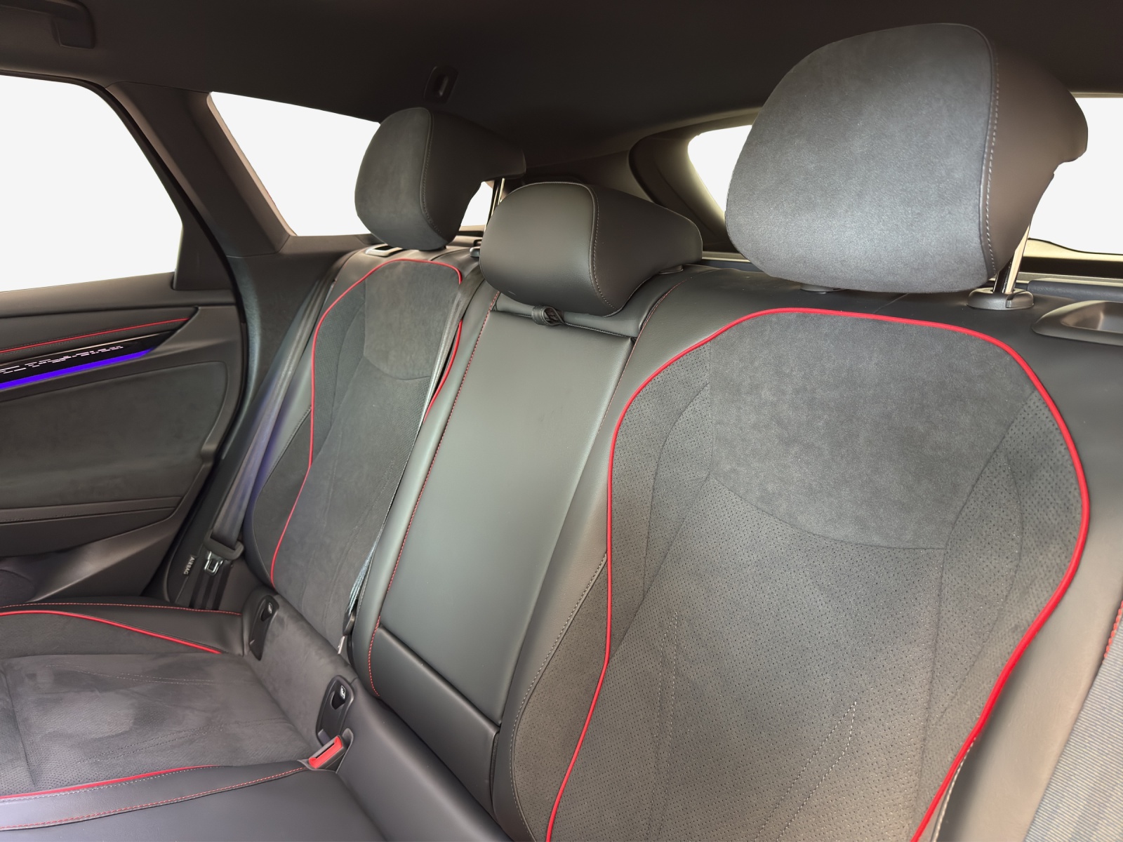 VW ID.7 Tourer GTX 86 kWh GTX 4 Motion-image-11