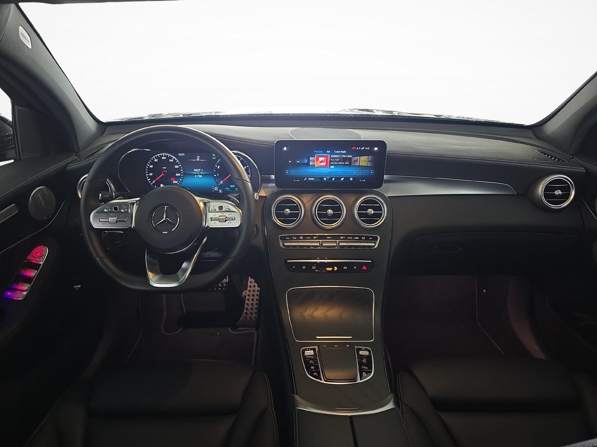 MERCEDES-BENZ GLC 200 AMG Line 4m Coupé-image-7