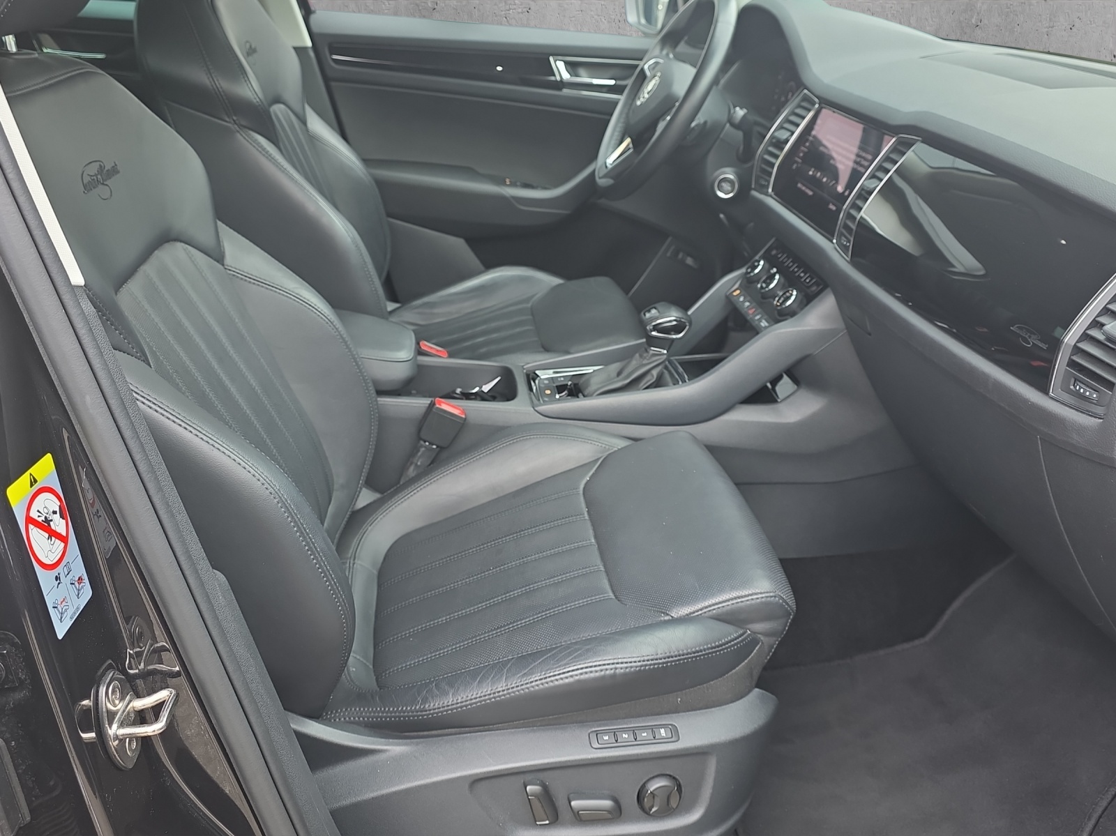SKODA Kodiaq 2.0 TDI CR L&K 4x4 DSG-image-10