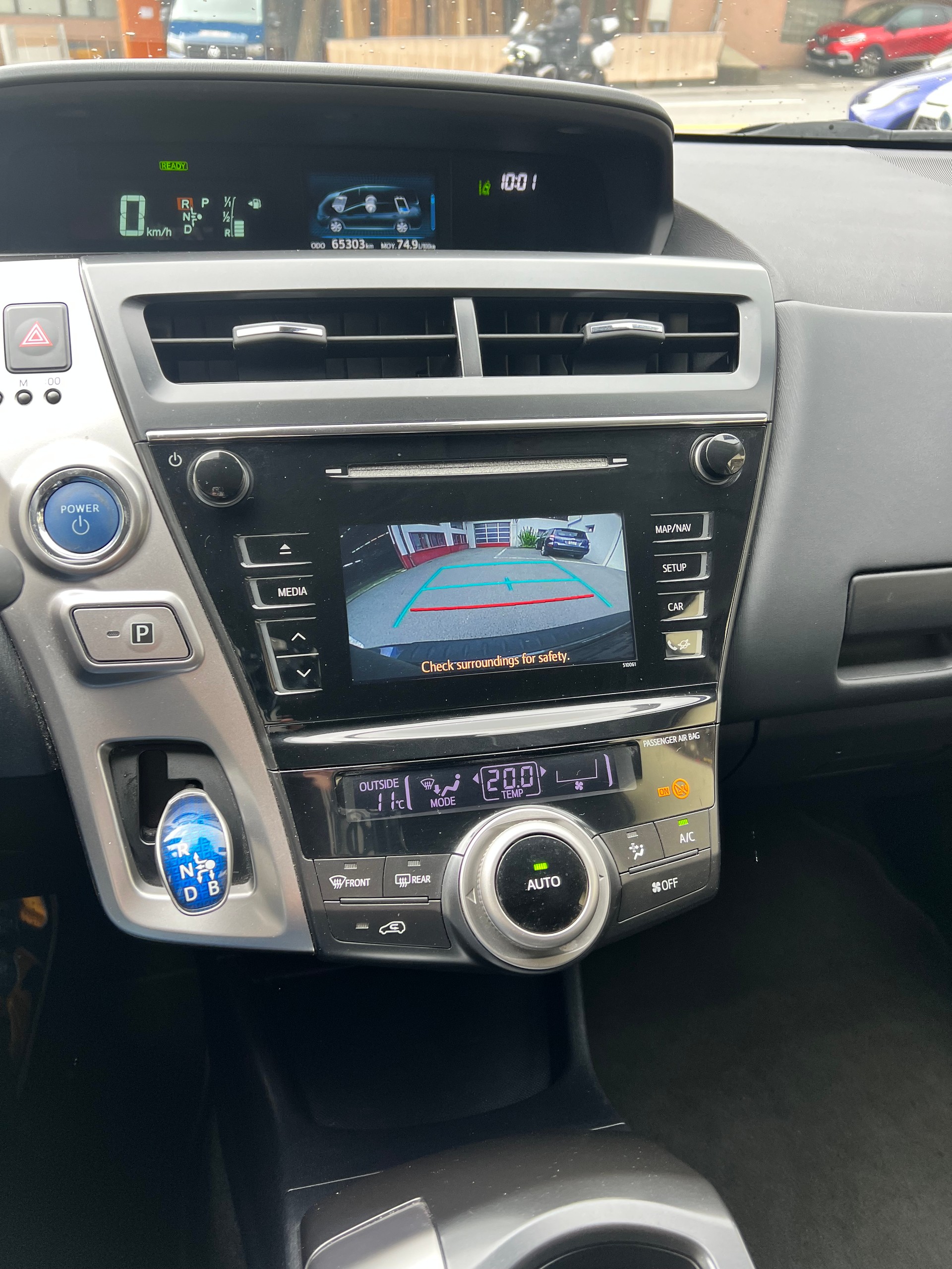 TOYOTA Prius+ 1.8 VVT-i HSD Style-image-11