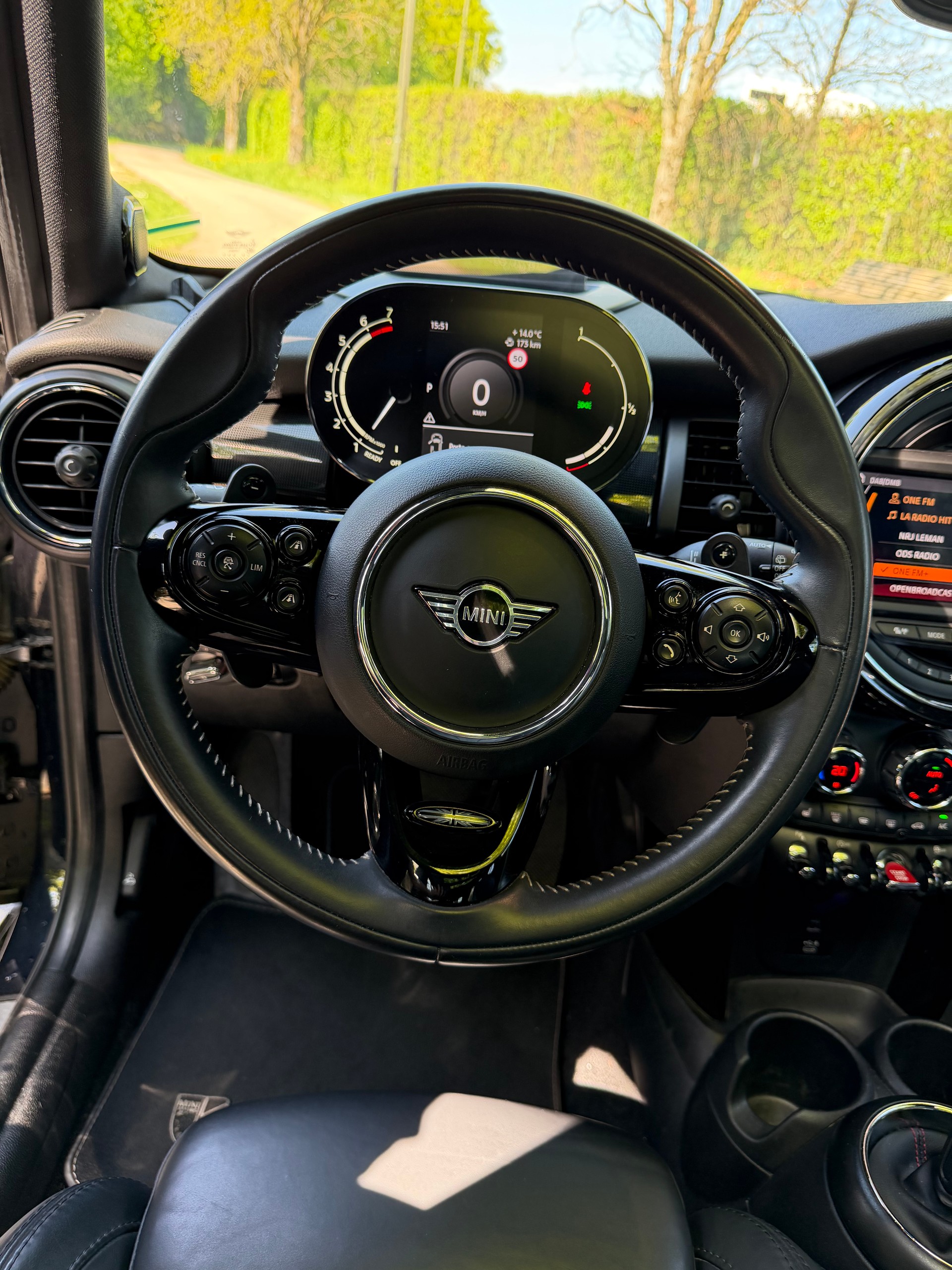 MINI Cooper S Trafalgar Edition Steptronic DKG-image-11