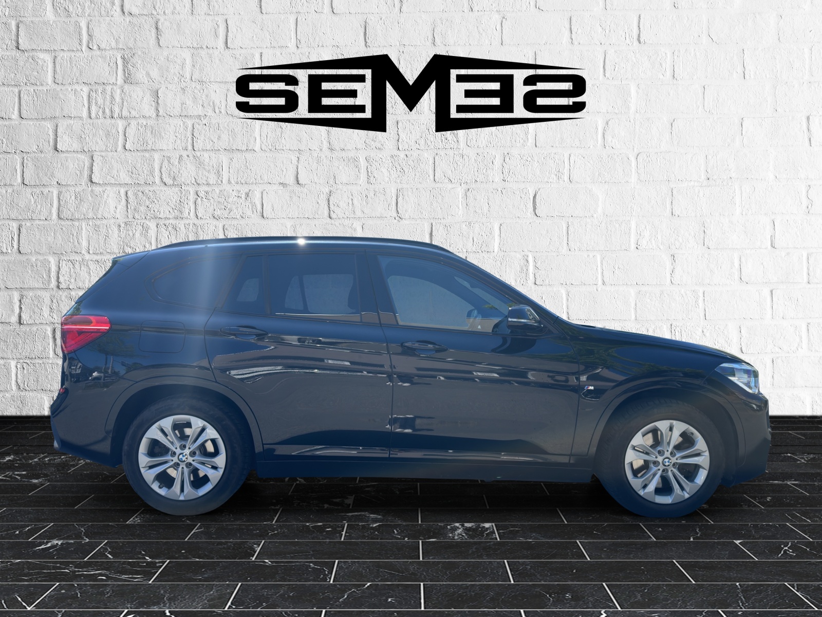 BMW X1 xDrive 25d M Sport Steptronic-image-5