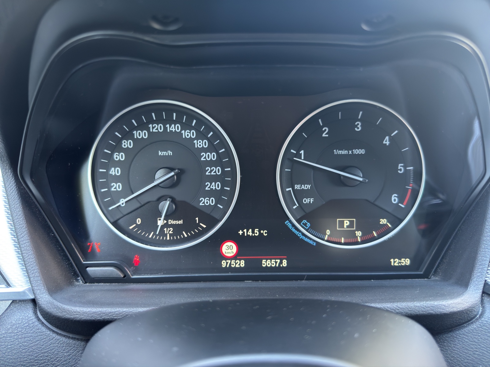 BMW X1 xDrive 25d M Sport Steptronic-image-16