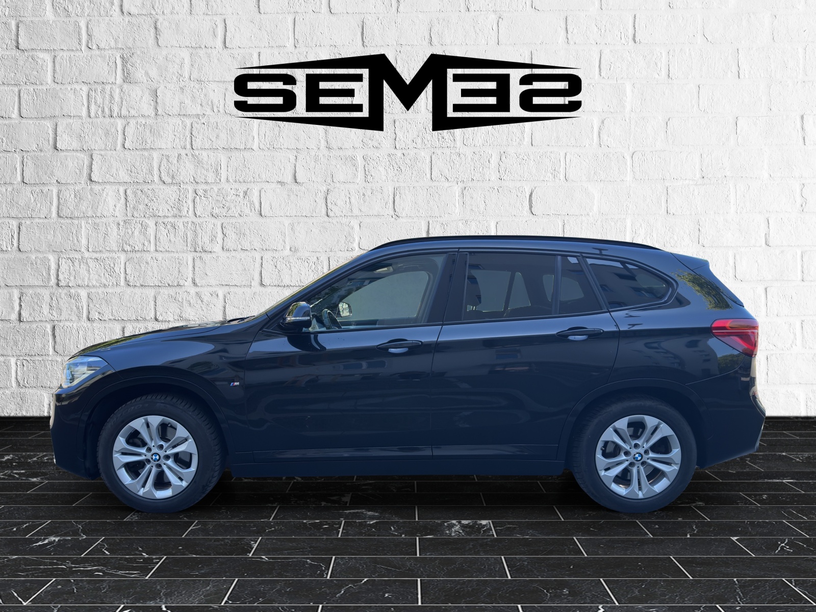 BMW X1 xDrive 25d M Sport Steptronic-image-1