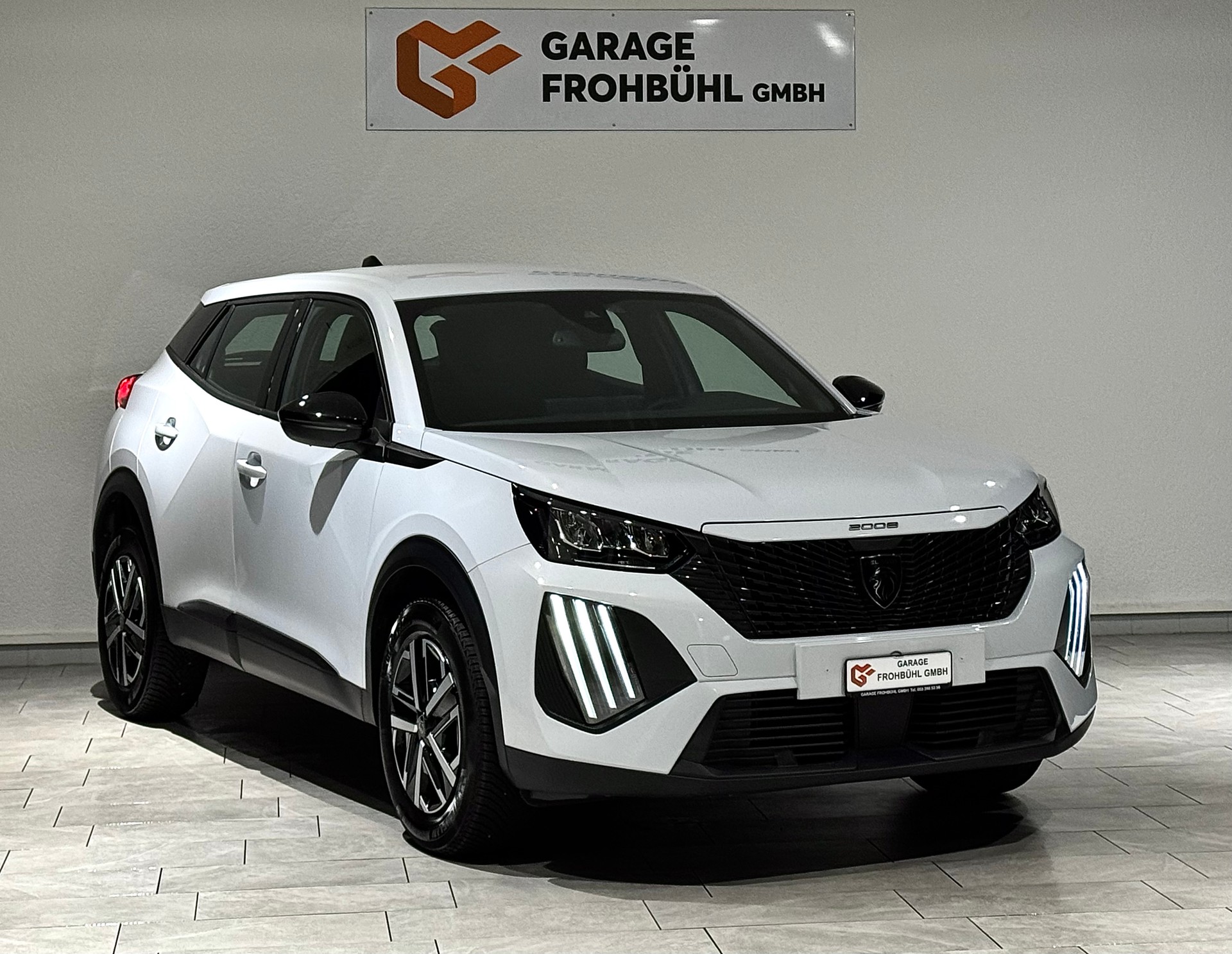 PEUGEOT 2008 1.2 PureTech Active Pack | CH | 1.Hand |-image-2