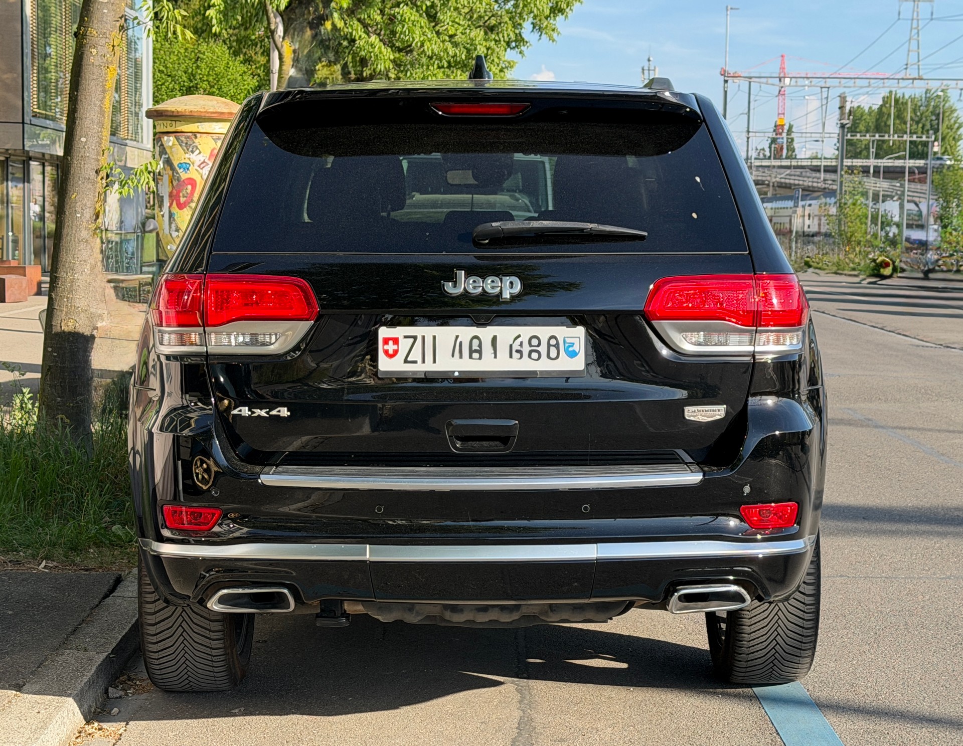JEEP Grand Cherokee 3.0 CRD Summit Automatic-image-5