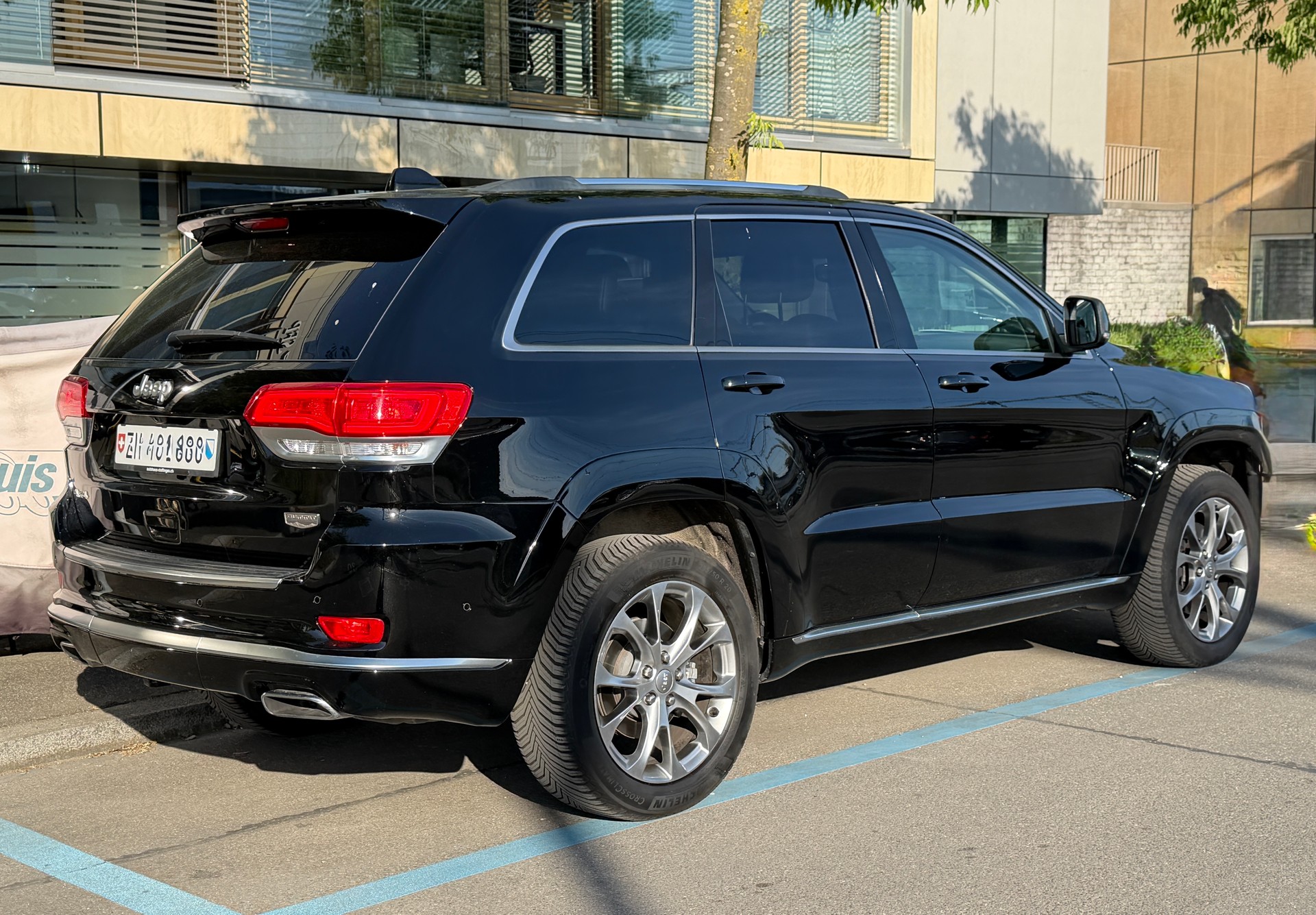 JEEP Grand Cherokee 3.0 CRD Summit Automatic-image-4