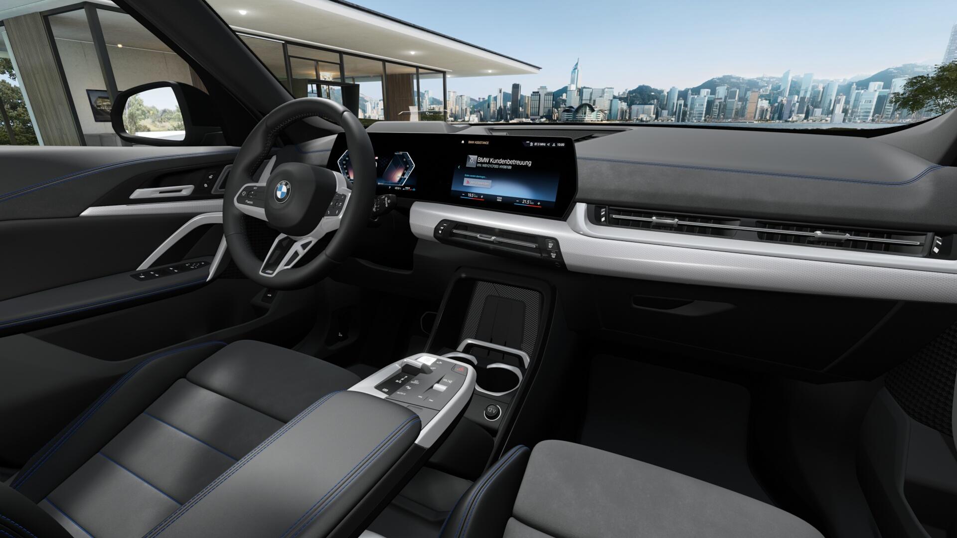 BMW X1 23i xDrive paddles-image-3
