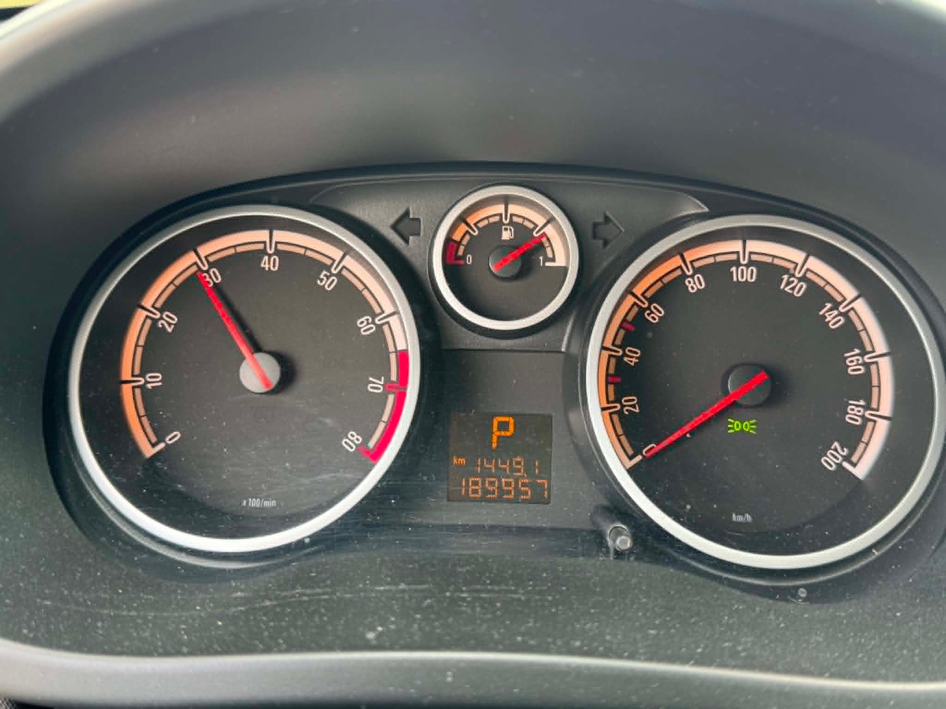 OPEL Corsa 1.4 TP Color Edition Automatic-image-12