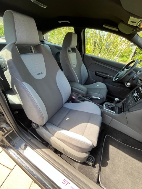 FORD Focus 2.5i 20V ST-image-3