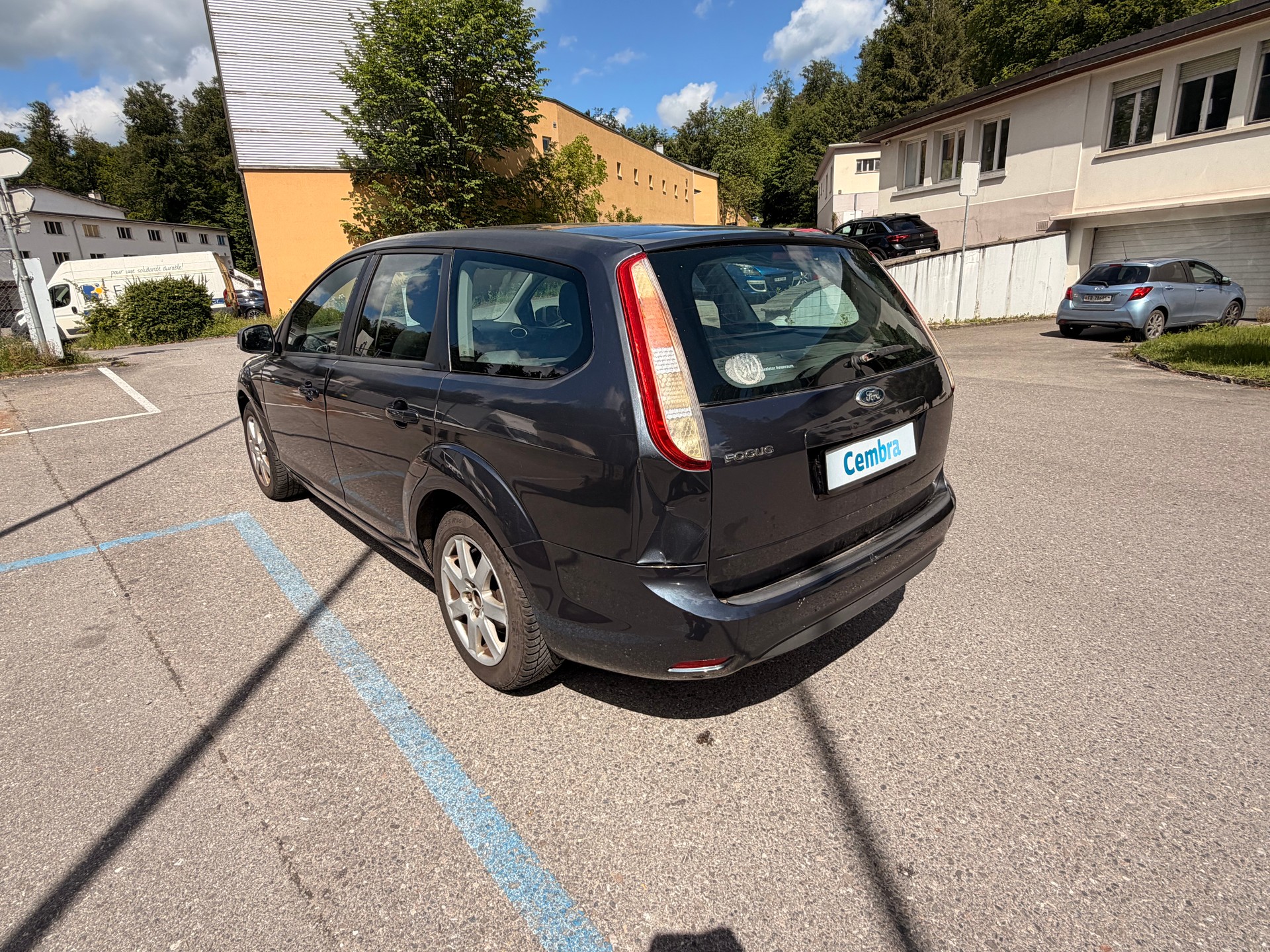 FORD Focus 2.0i Carving Automatic-image-4