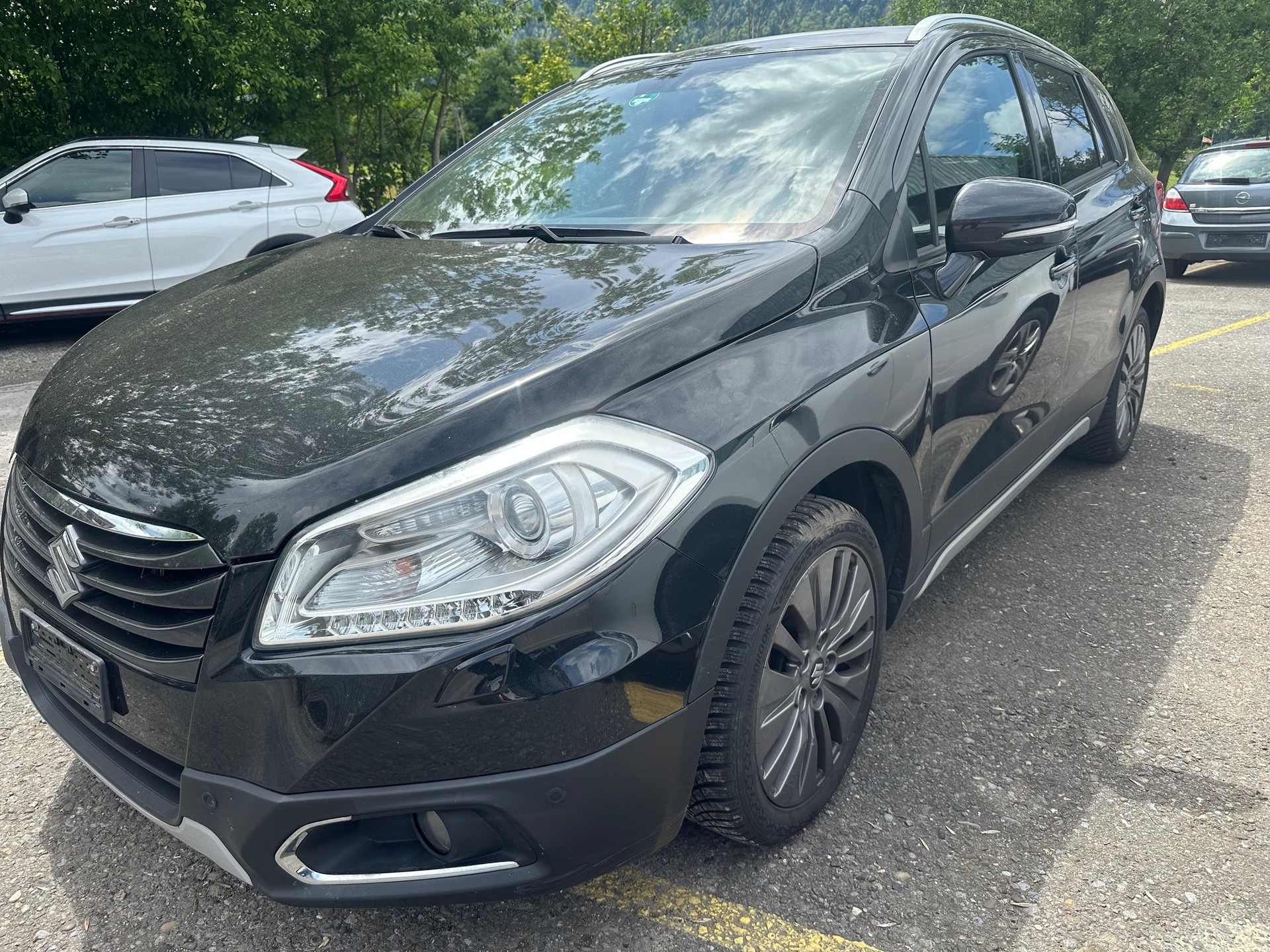 SUZUKI SX4 S-Cross 1.6 16V Compact Top 4WD CVT7-image-1