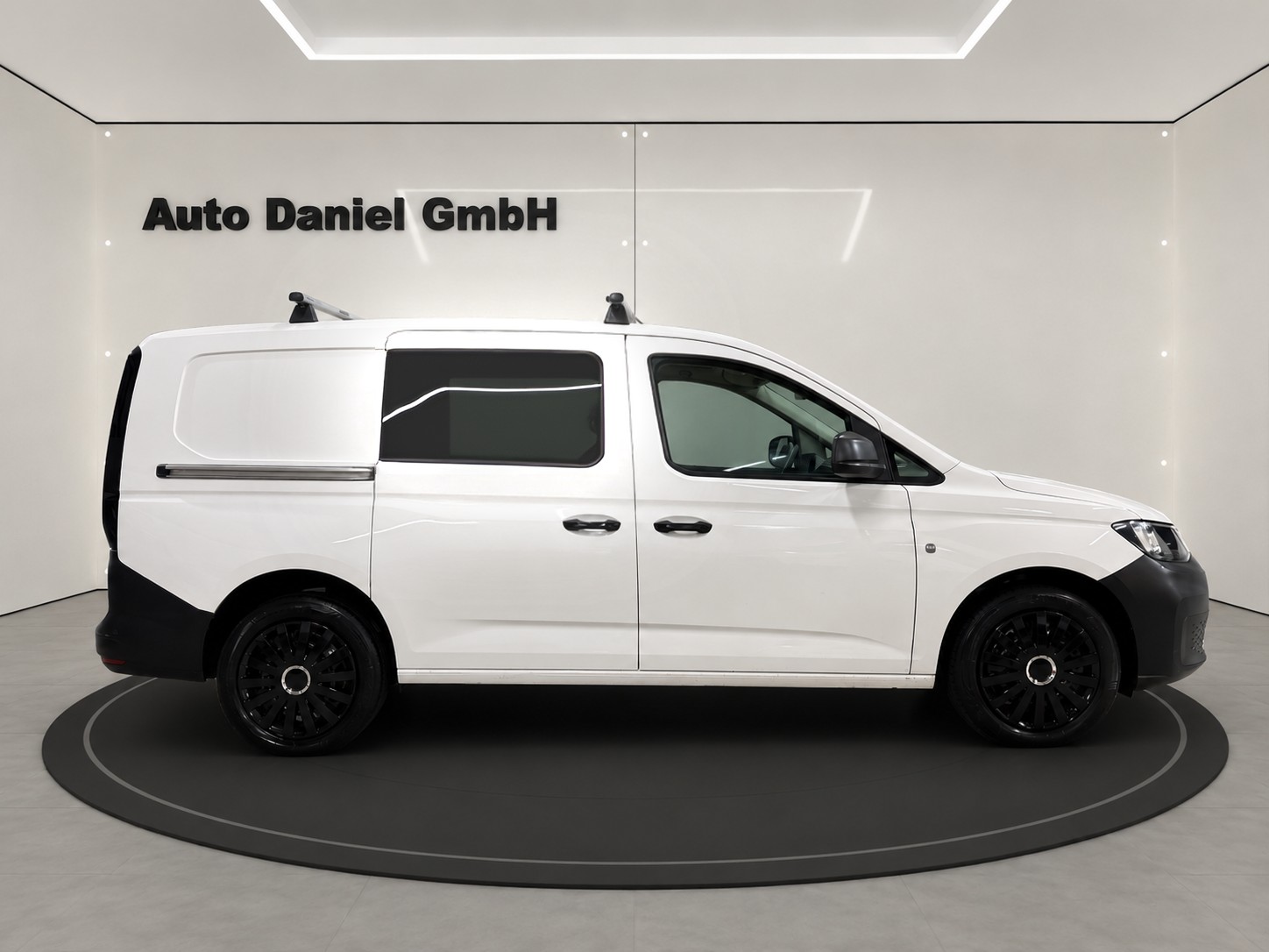 VW Caddy Cargo 1.5 TSI Entry-image-3