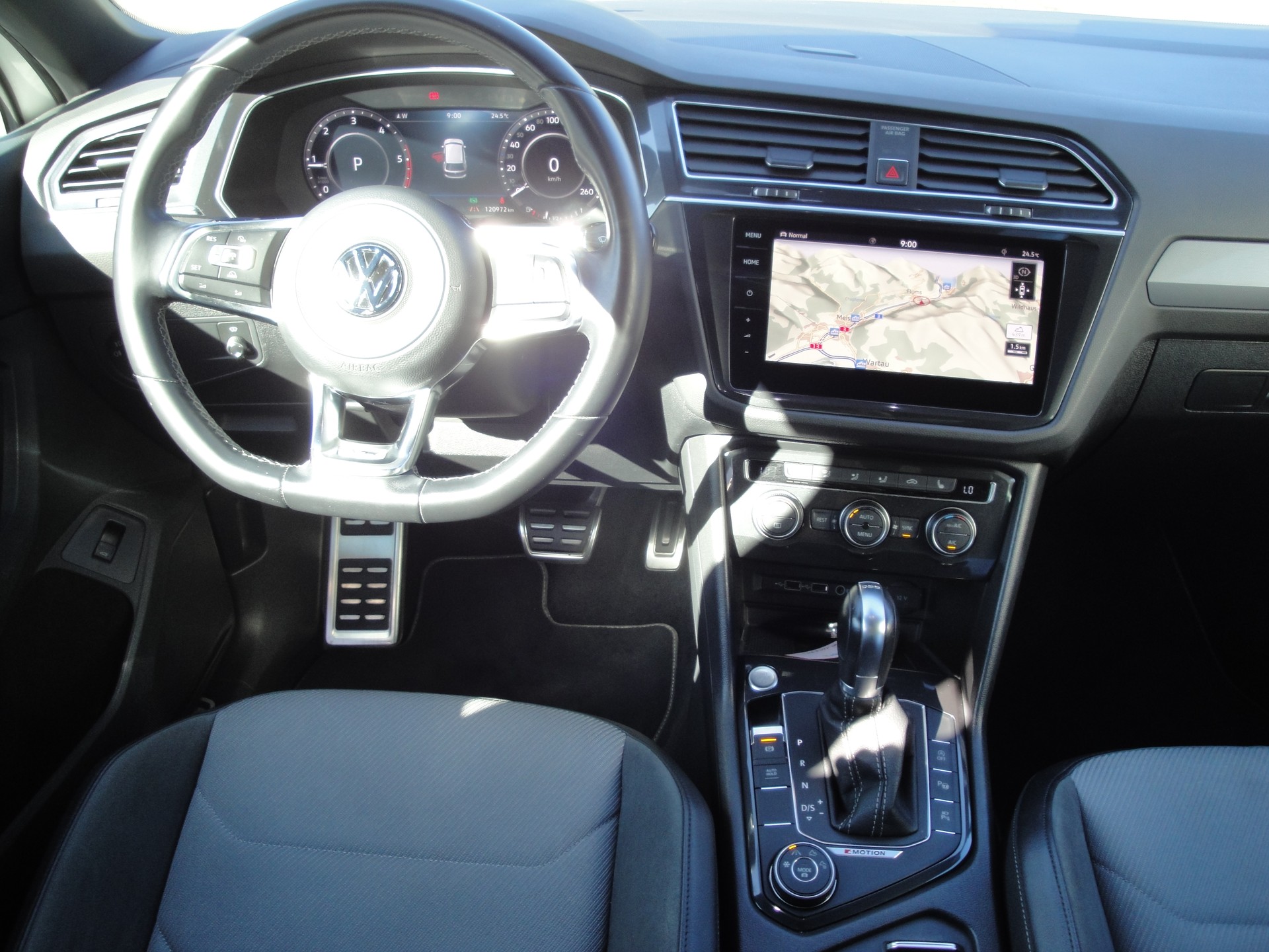 VW Tiguan 2.0TDI High 4M-image-7