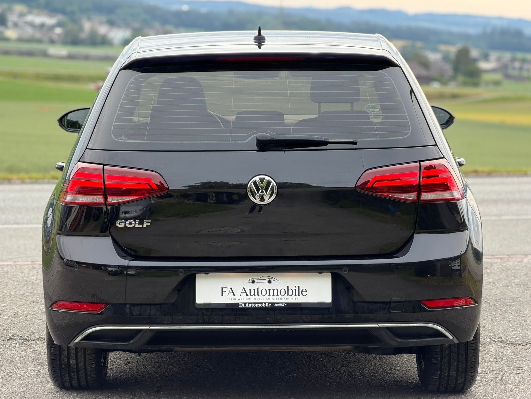 VW Golf 2.0 TDI Comfortline DSG-image-1