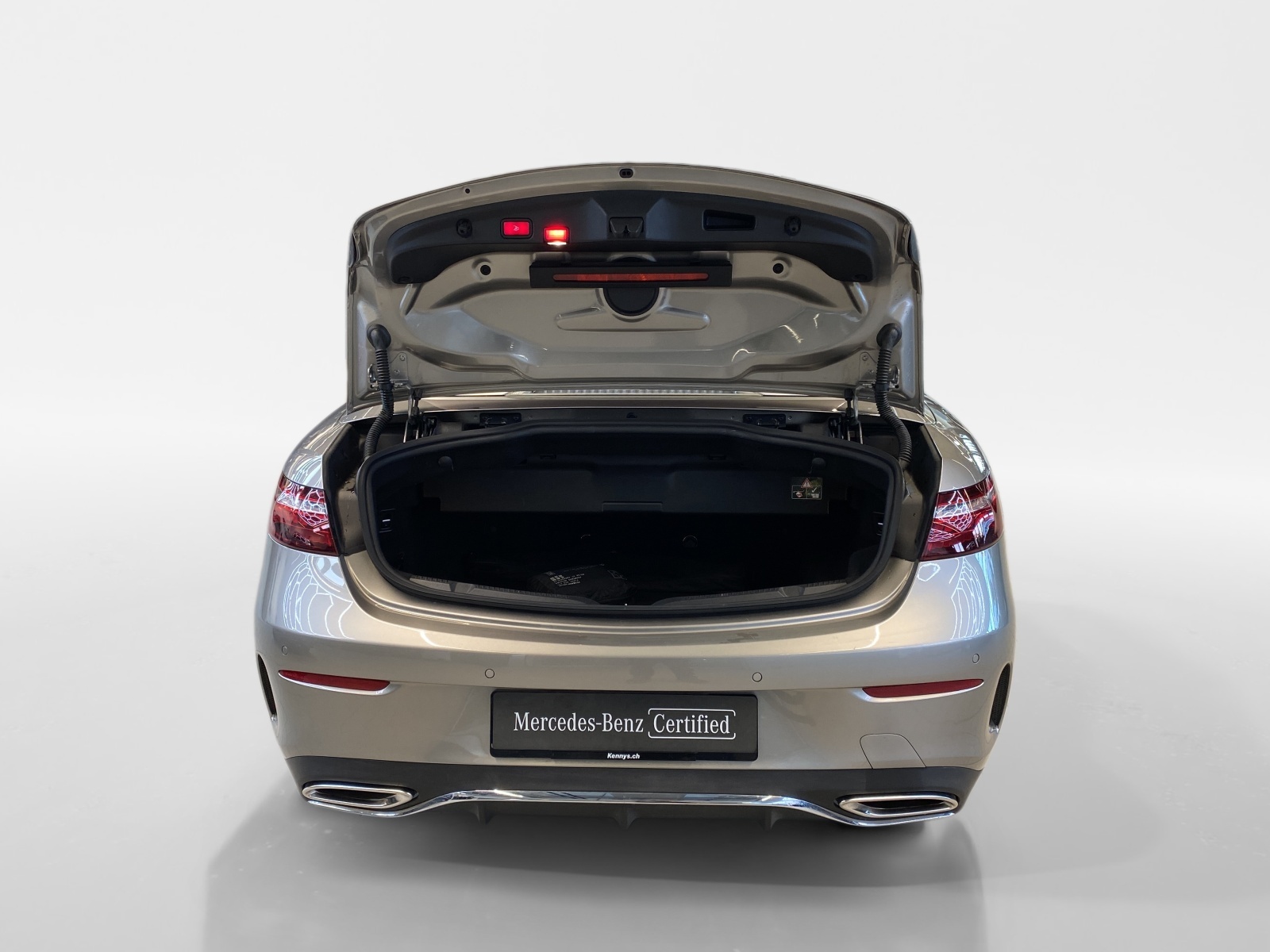 MERCEDES-BENZ E 450 Cabriolet AMG Line 4MATIC-image-6