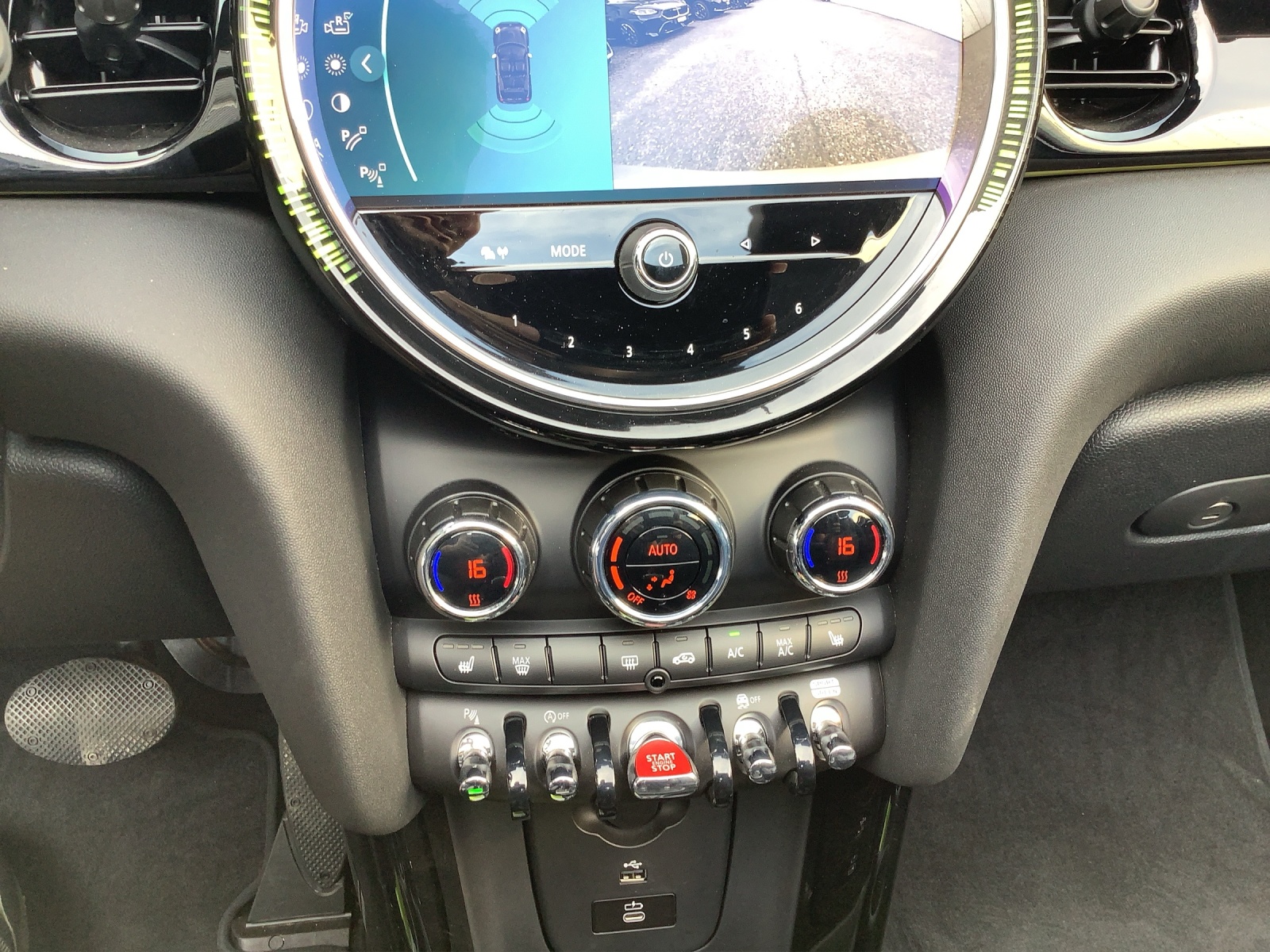 MINI Cooper S Cabr Side Ed DKG-image-15