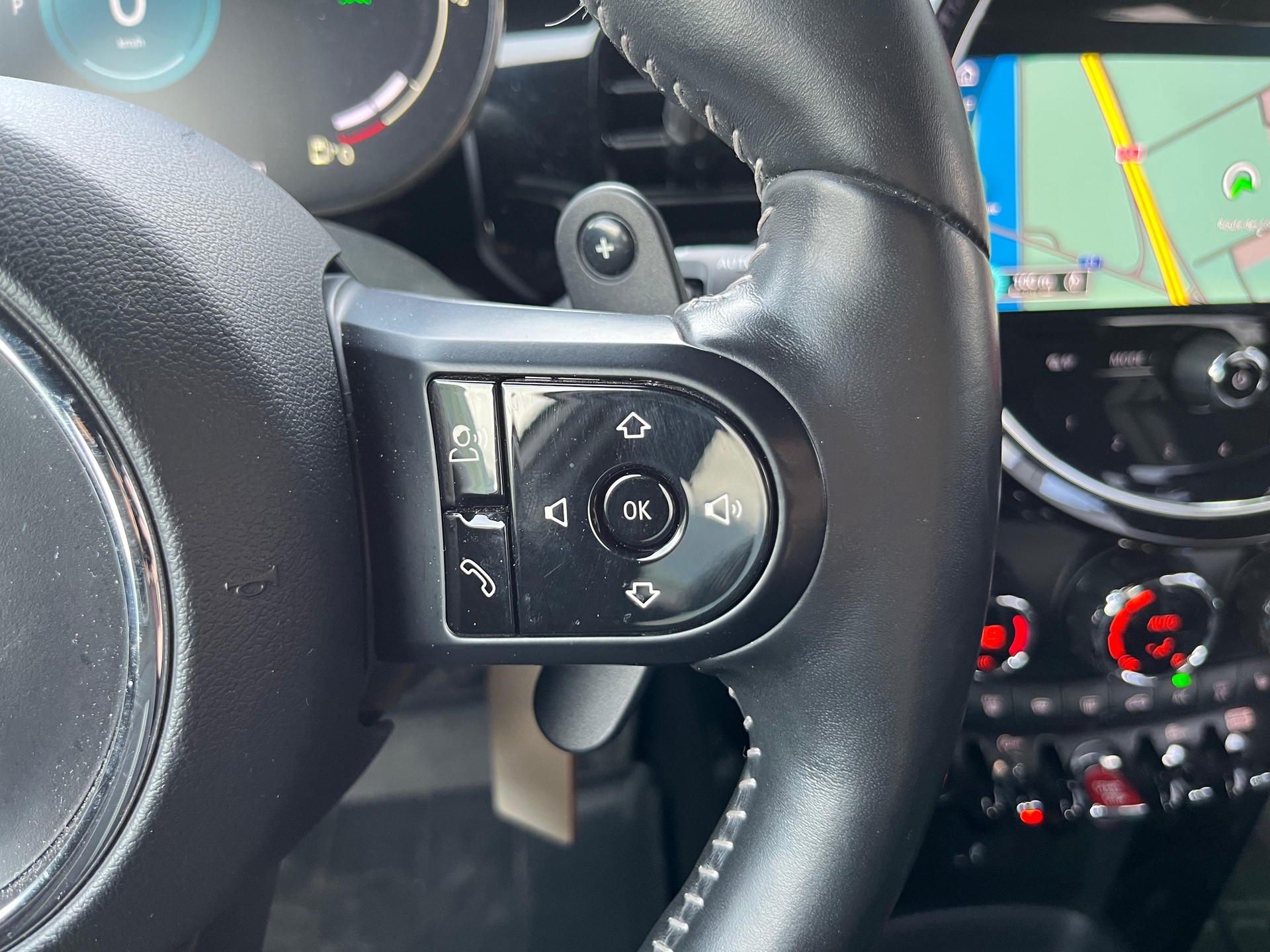 MINI Cooper S Steptronic DKG-image-18
