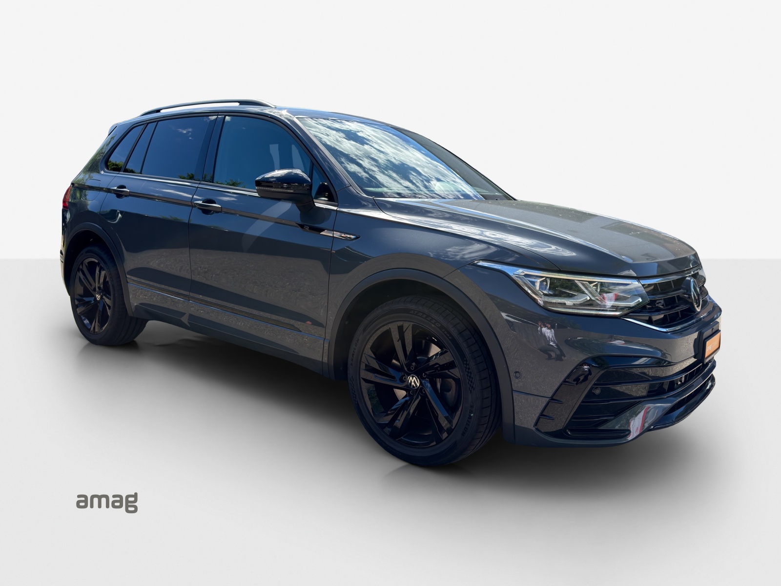 VW Tiguan 2.0TSI R-Line 4Motion DSG-image-5