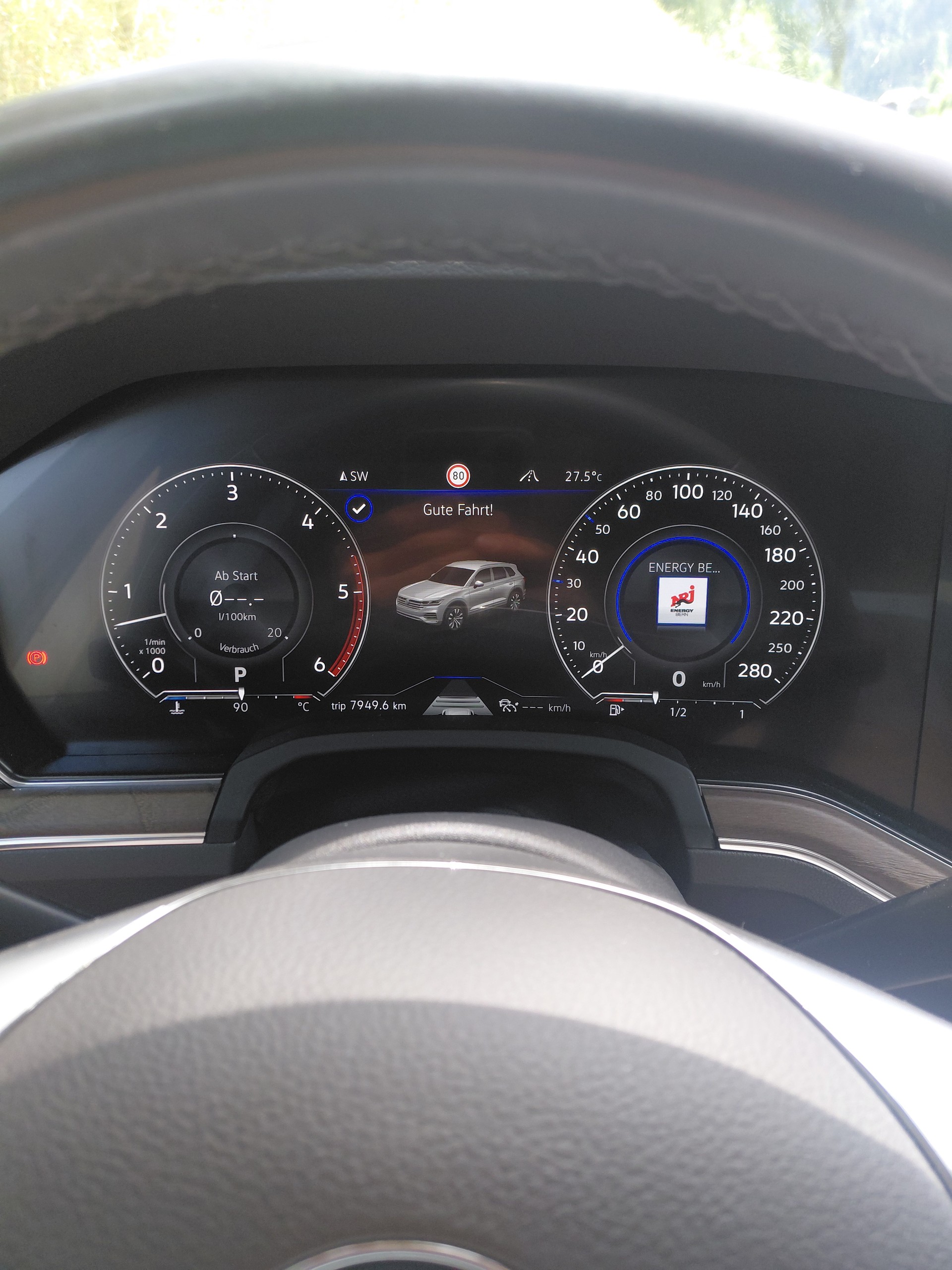 VW 3.0 V6 TDI 286 Atmosphere-image-5