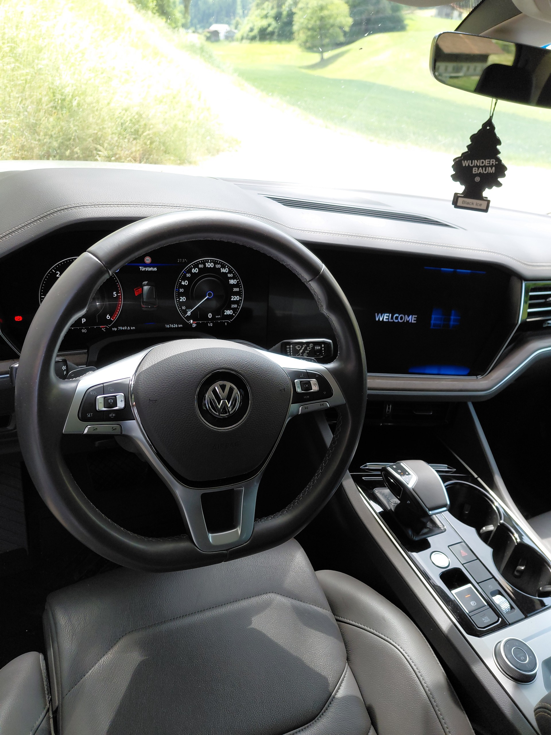 VW 3.0 V6 TDI 286 Atmosphere-image-3