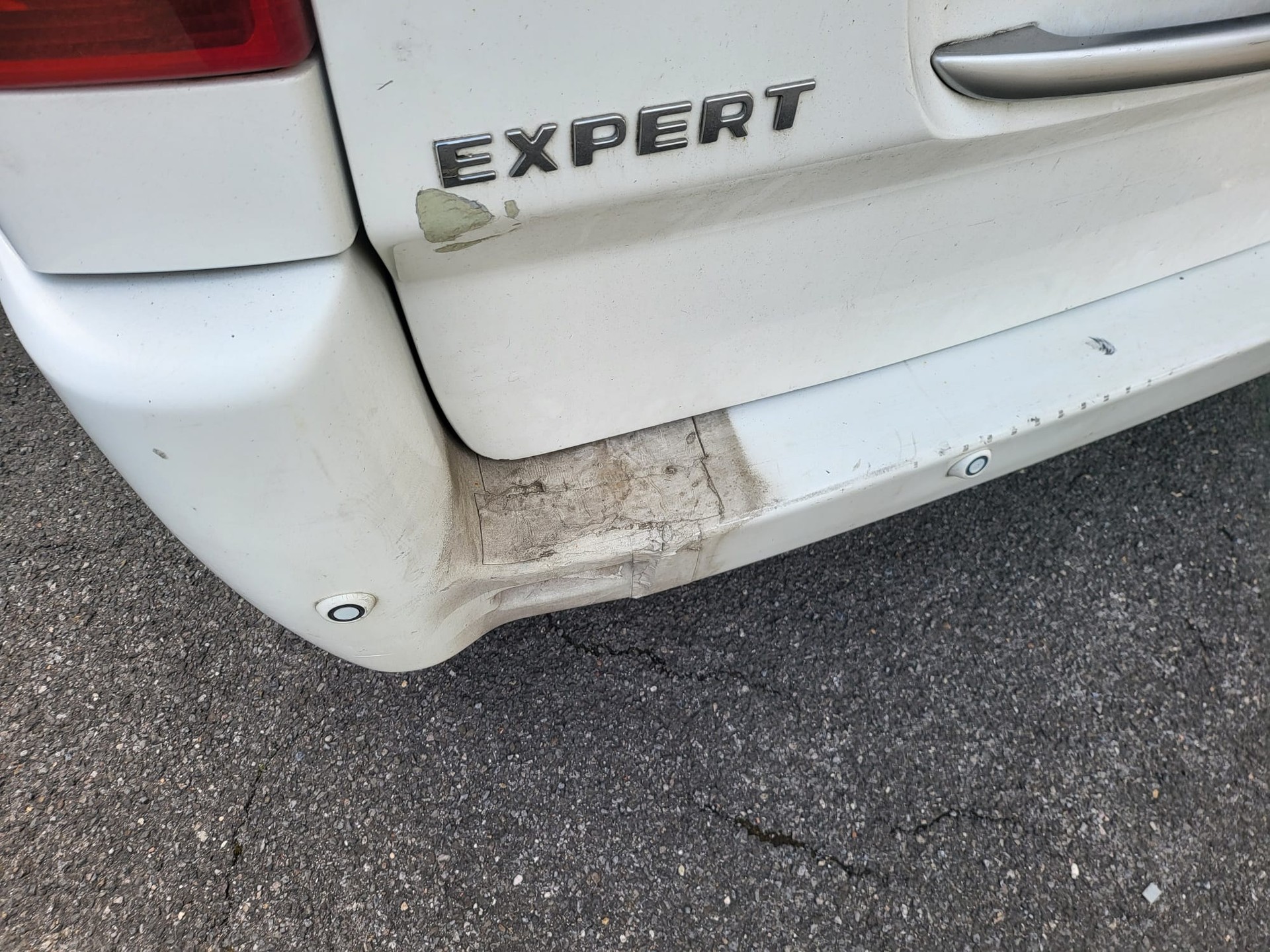 PEUGEOT Expert Tepee 2.0 HDi Loisirs L2-image-9