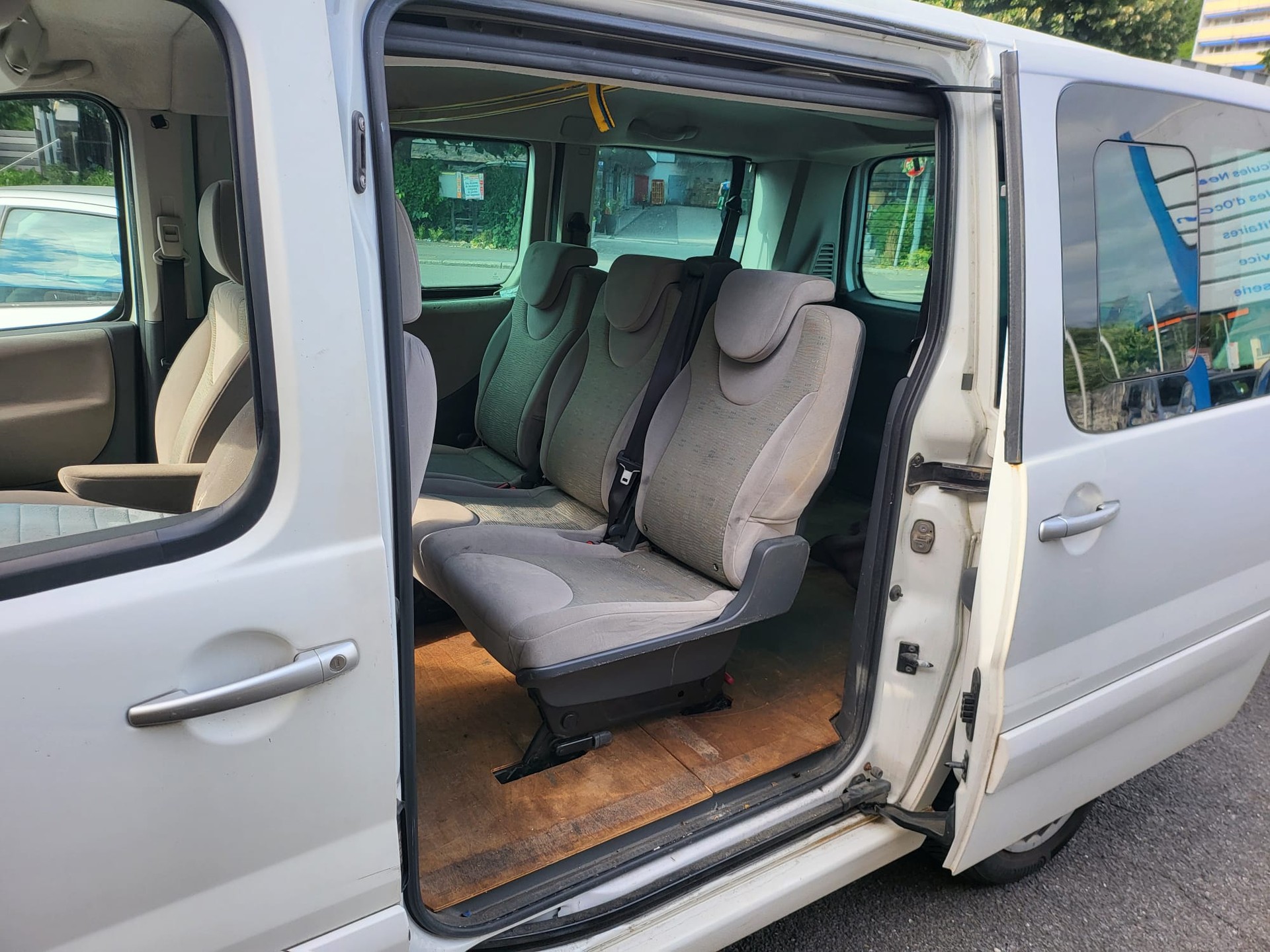 PEUGEOT Expert Tepee 2.0 HDi Loisirs L2-image-1