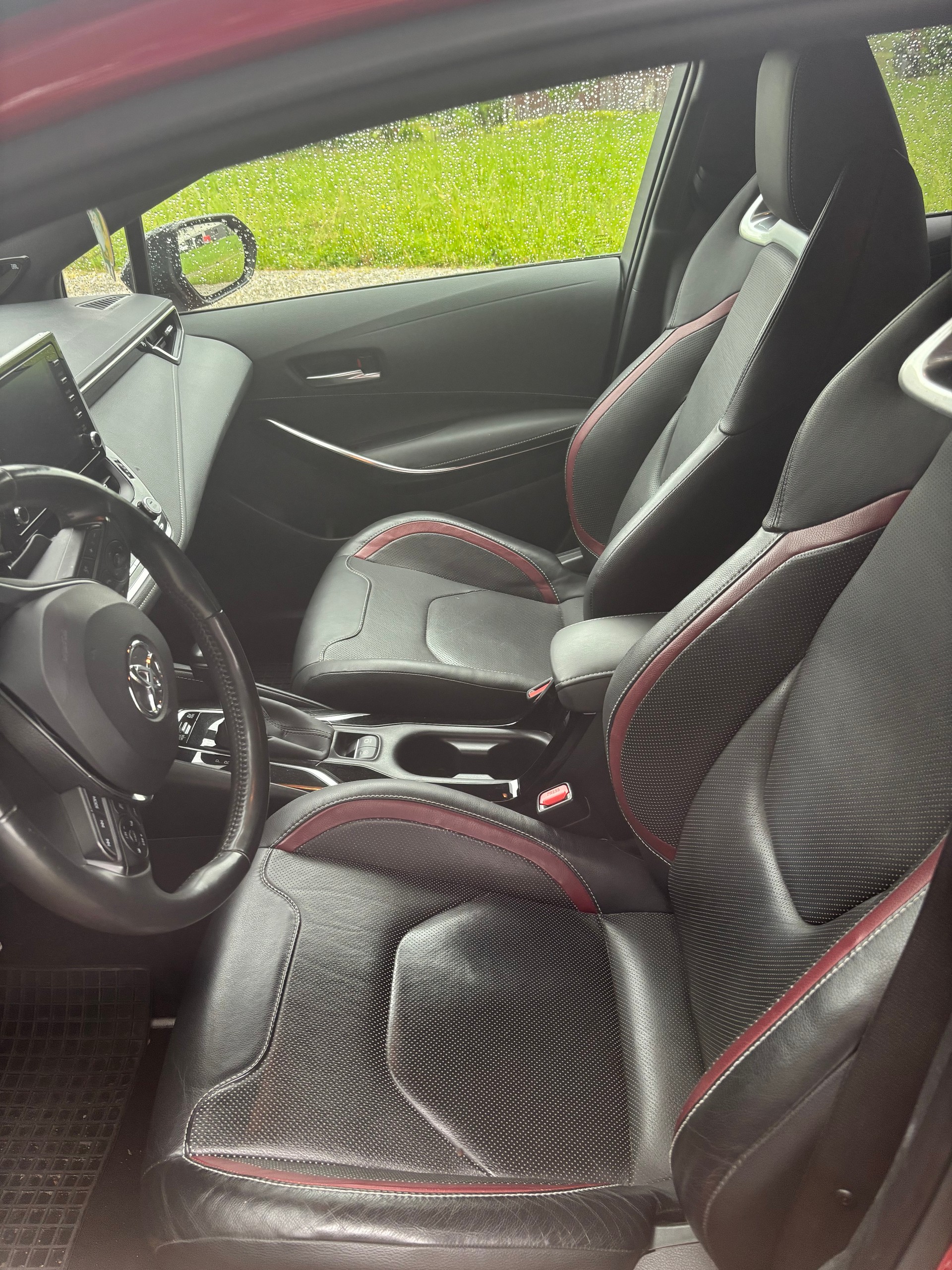 TOYOTA Corolla 2.0 HSD Style-image-3