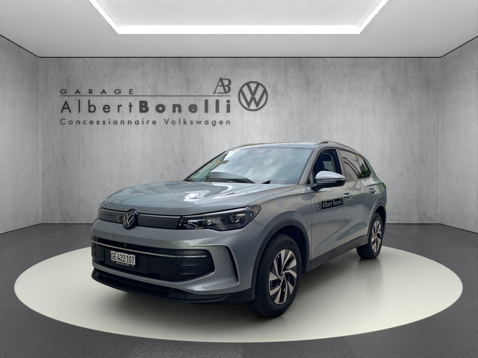 VW Tiguan 2.0 TSI DSG United 4Motion-image-0