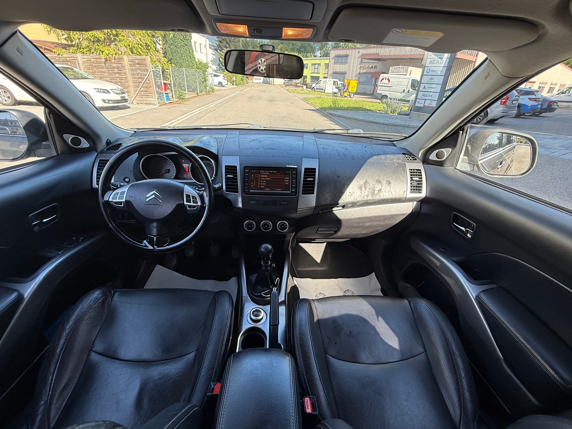 CITROEN C-Crosser 2.2 HDi Exclusive-image-5