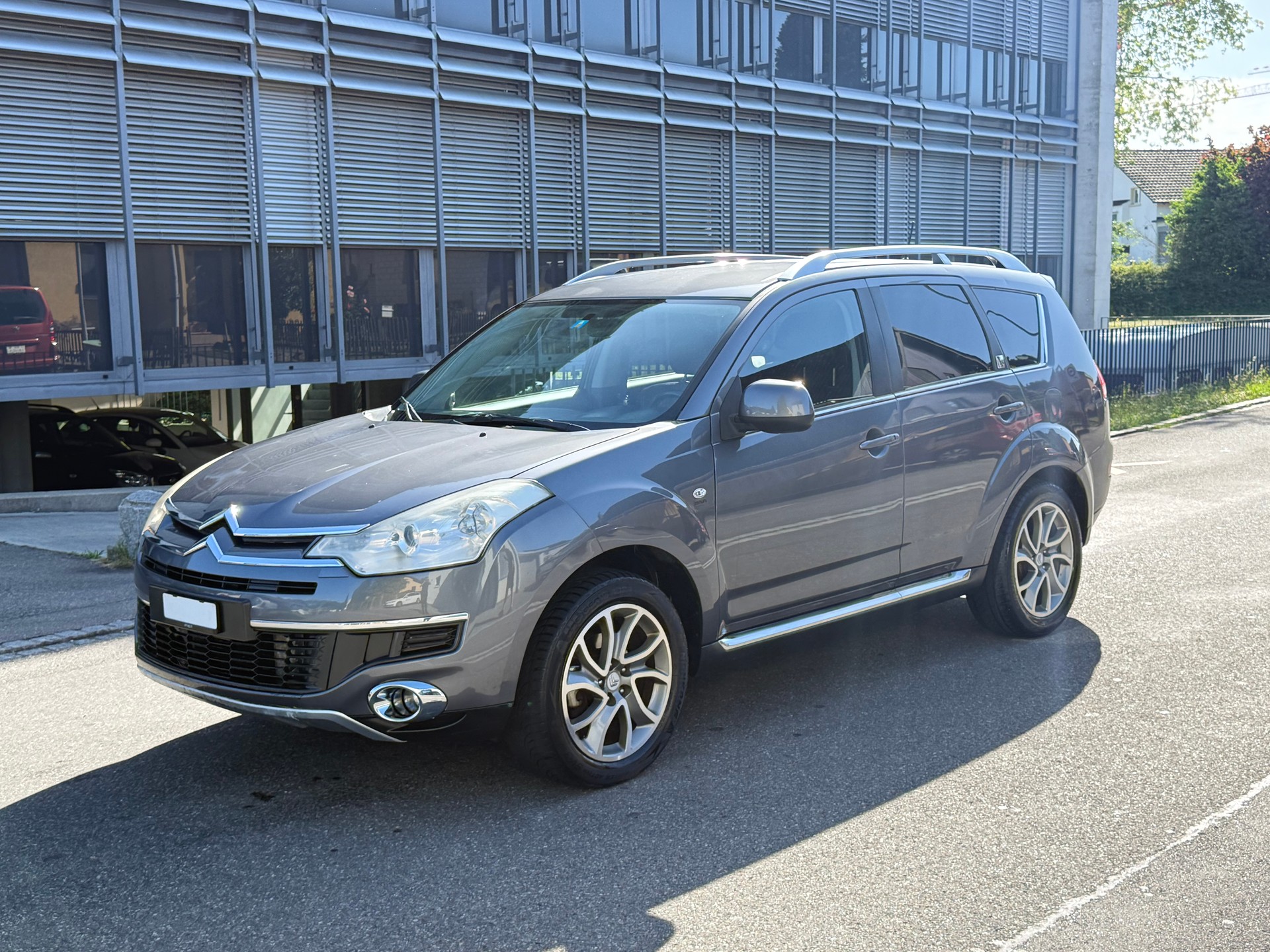 CITROEN C-Crosser 2.2 HDi Exclusive-image-0