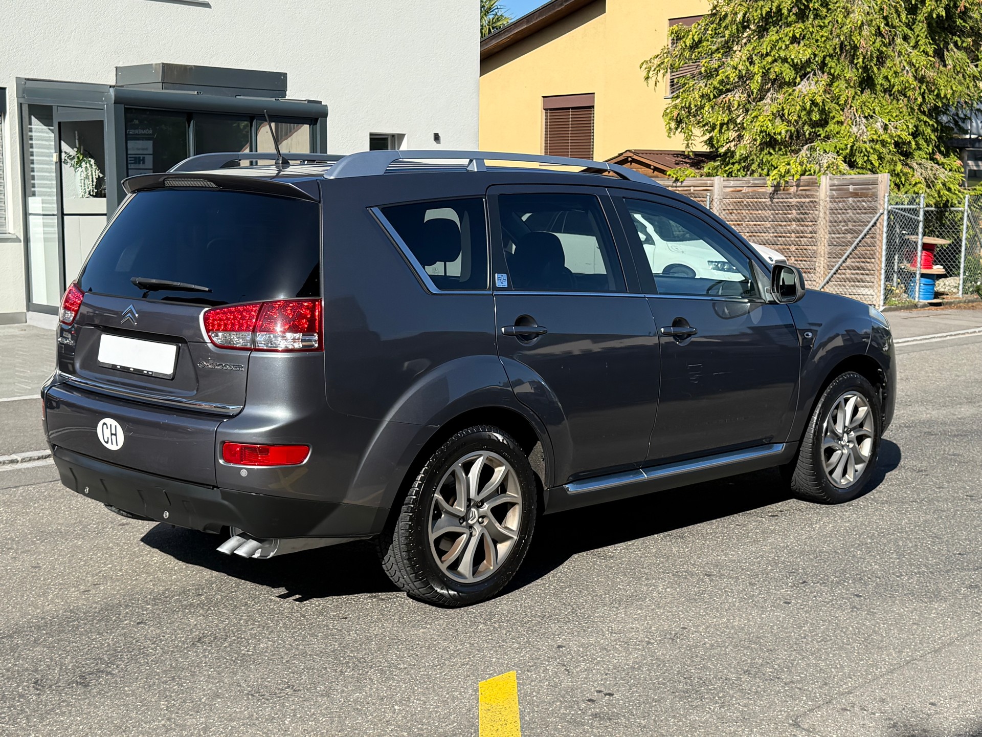 CITROEN C-Crosser 2.2 HDi Exclusive-image-4