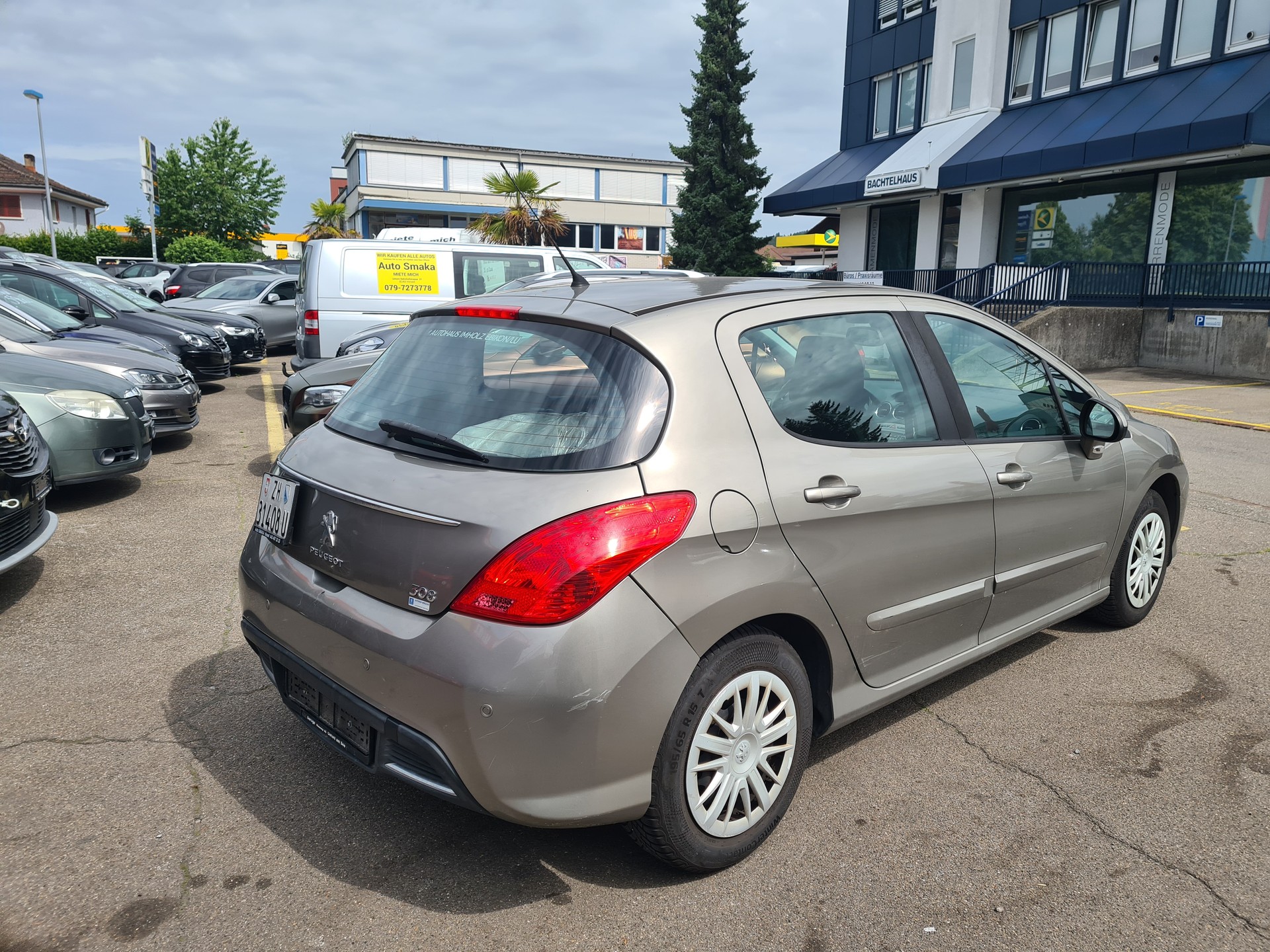 PEUGEOT 308 1.6 16V VTI Active Automatic-image-2