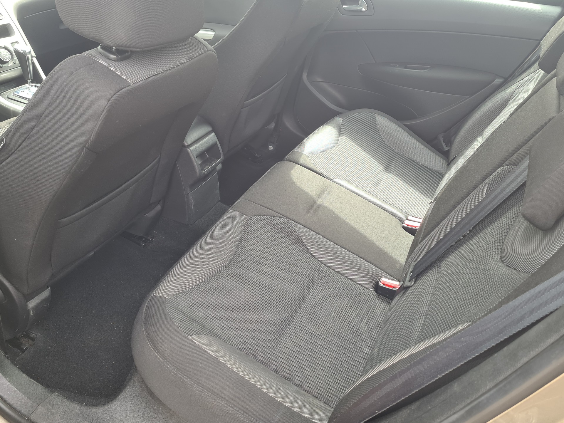 PEUGEOT 308 1.6 16V VTI Active Automatic-image-7