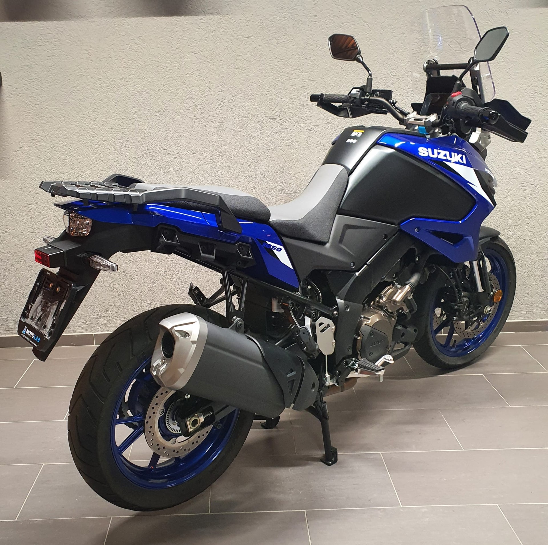 SUZUKI DL 1050-image-2